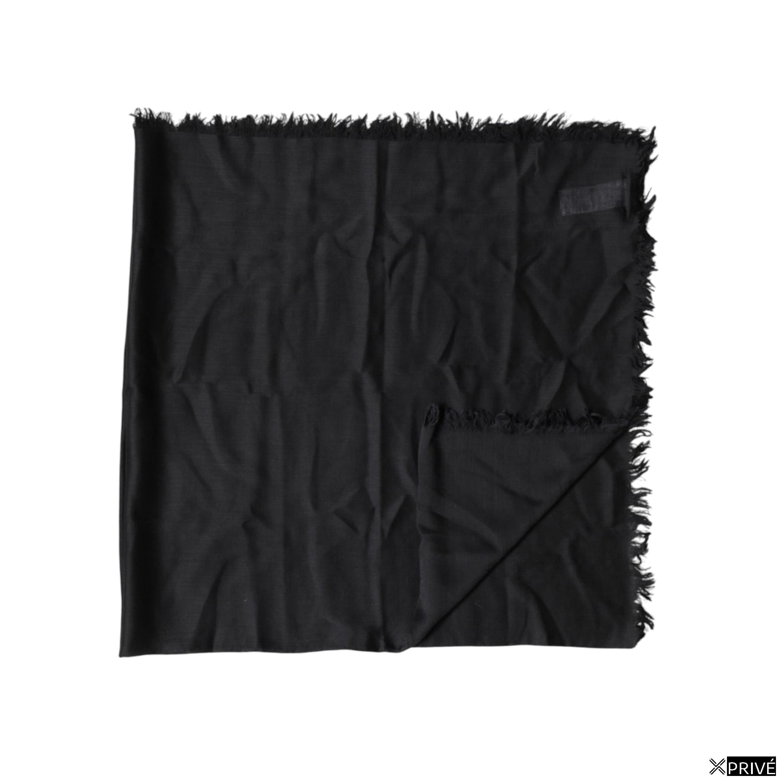 Écharpe noire — 5