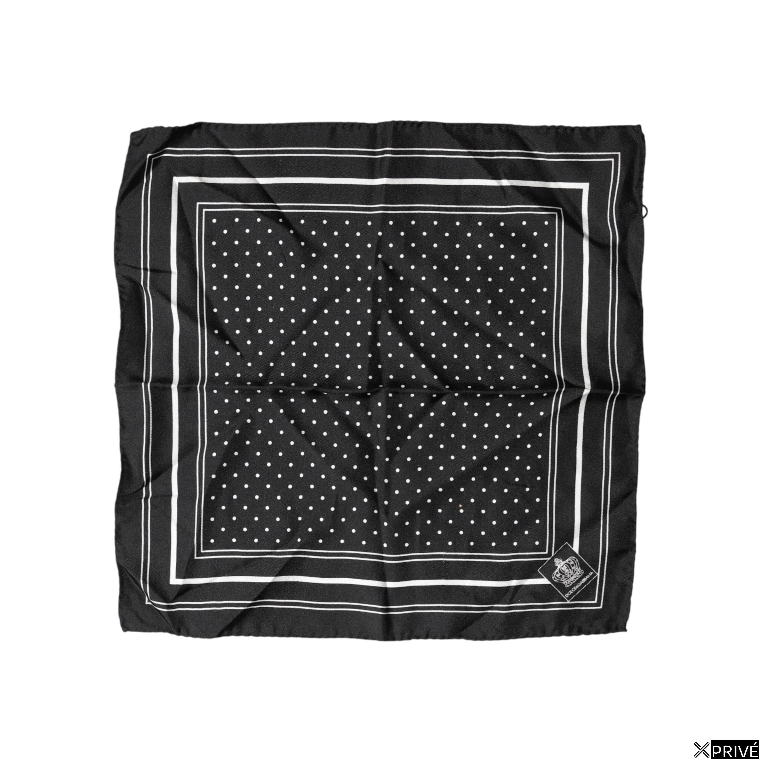 Mouchoir noir — 1