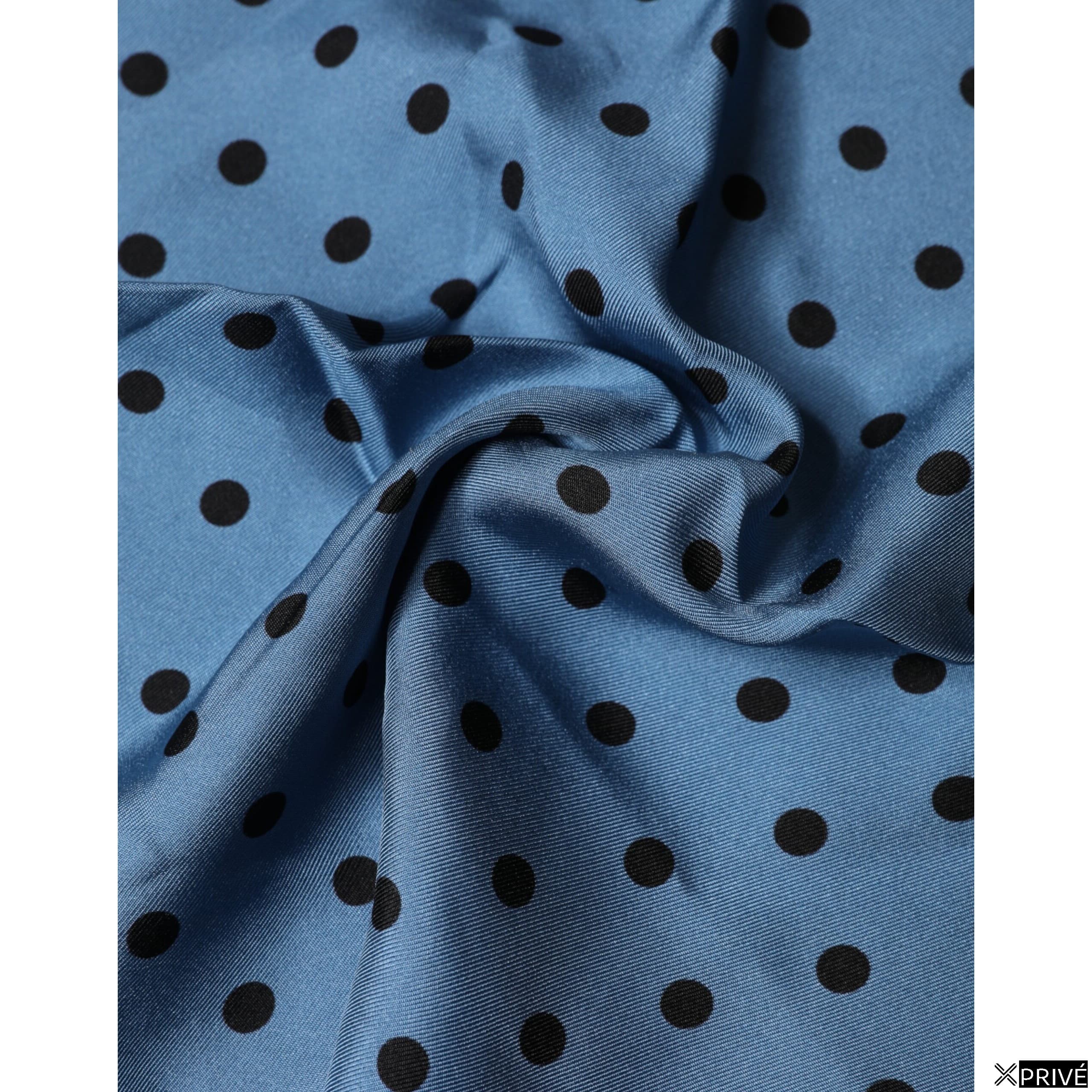 Mouchoir bleu — 4