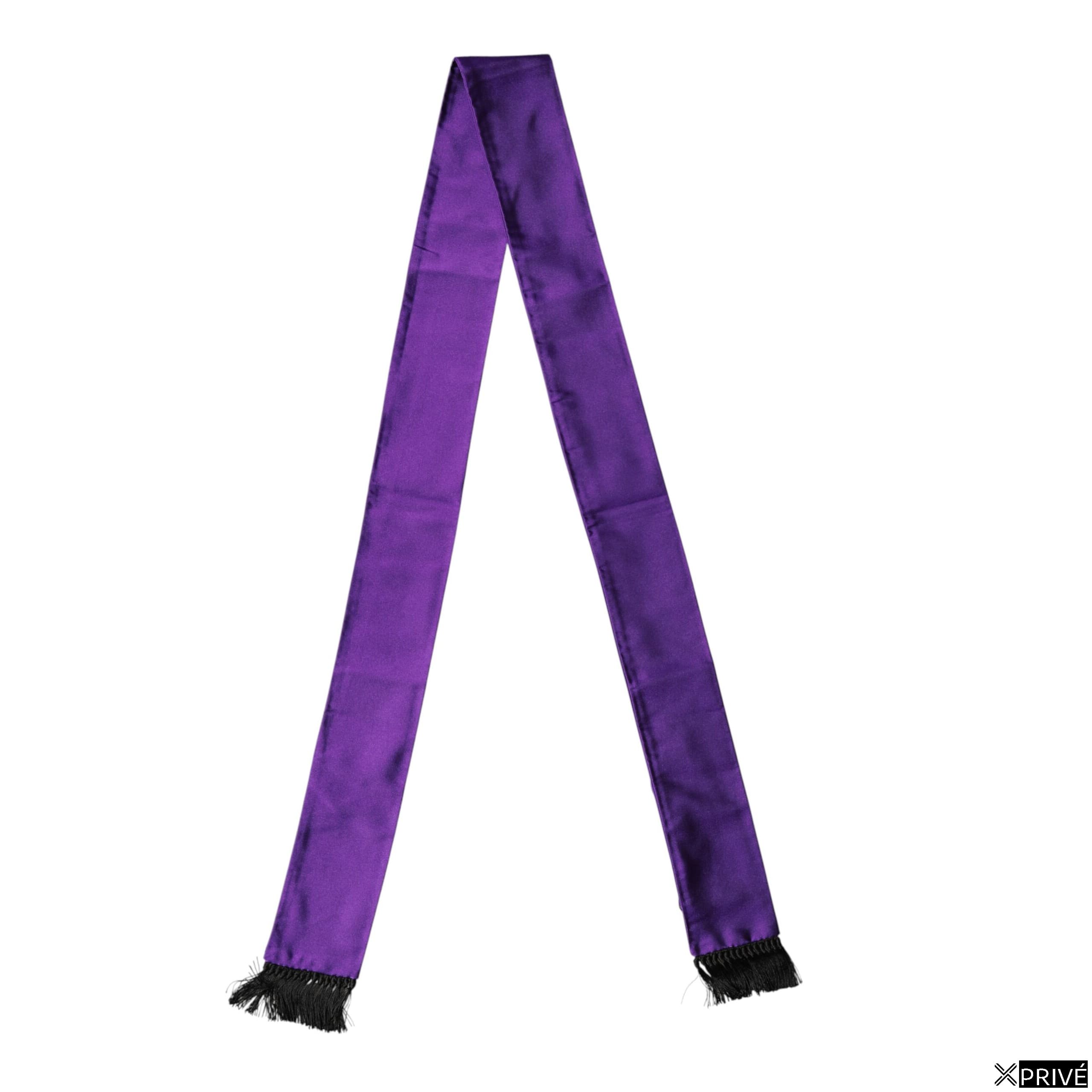 Écharpe violette — 1