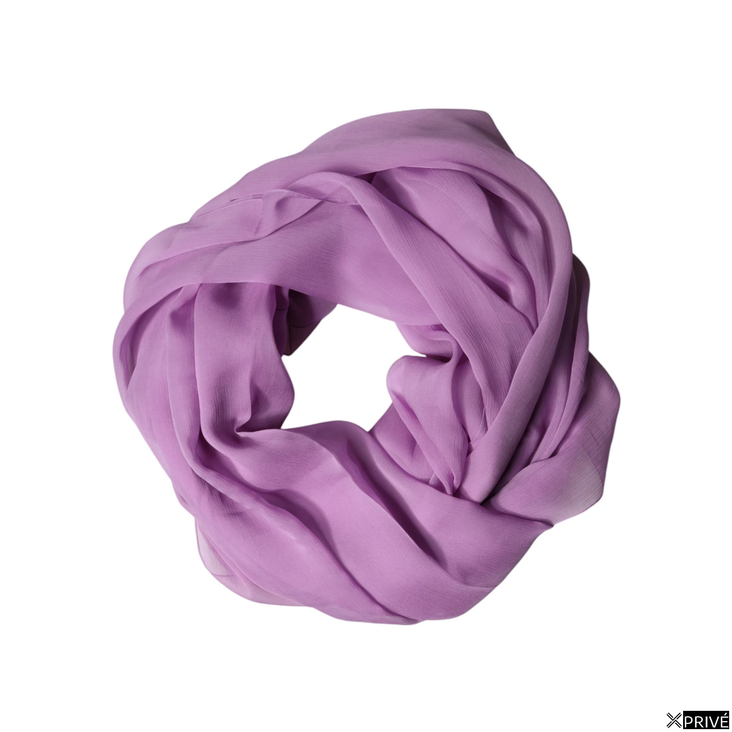 Écharpe violette — 1