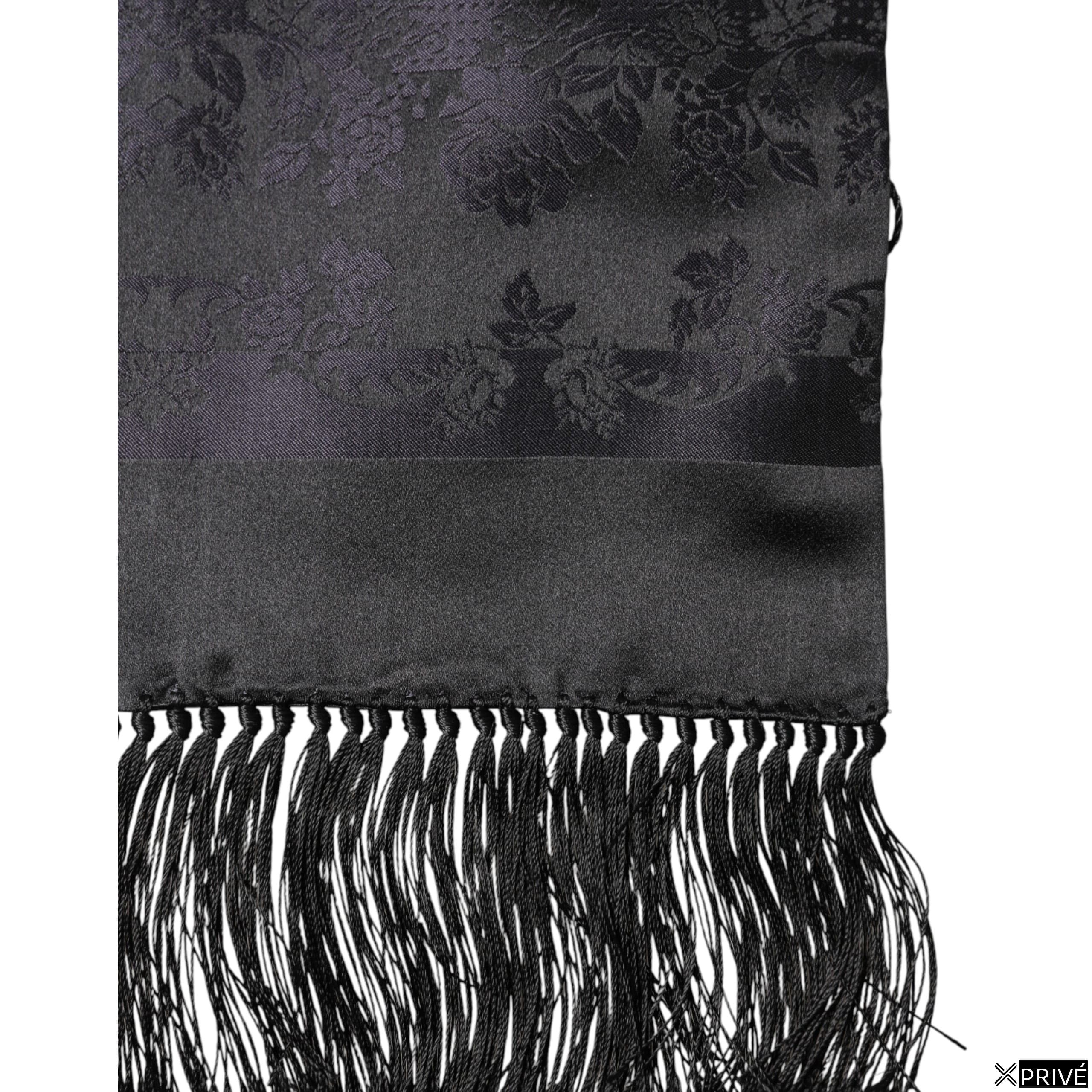 Écharpe noire — 3