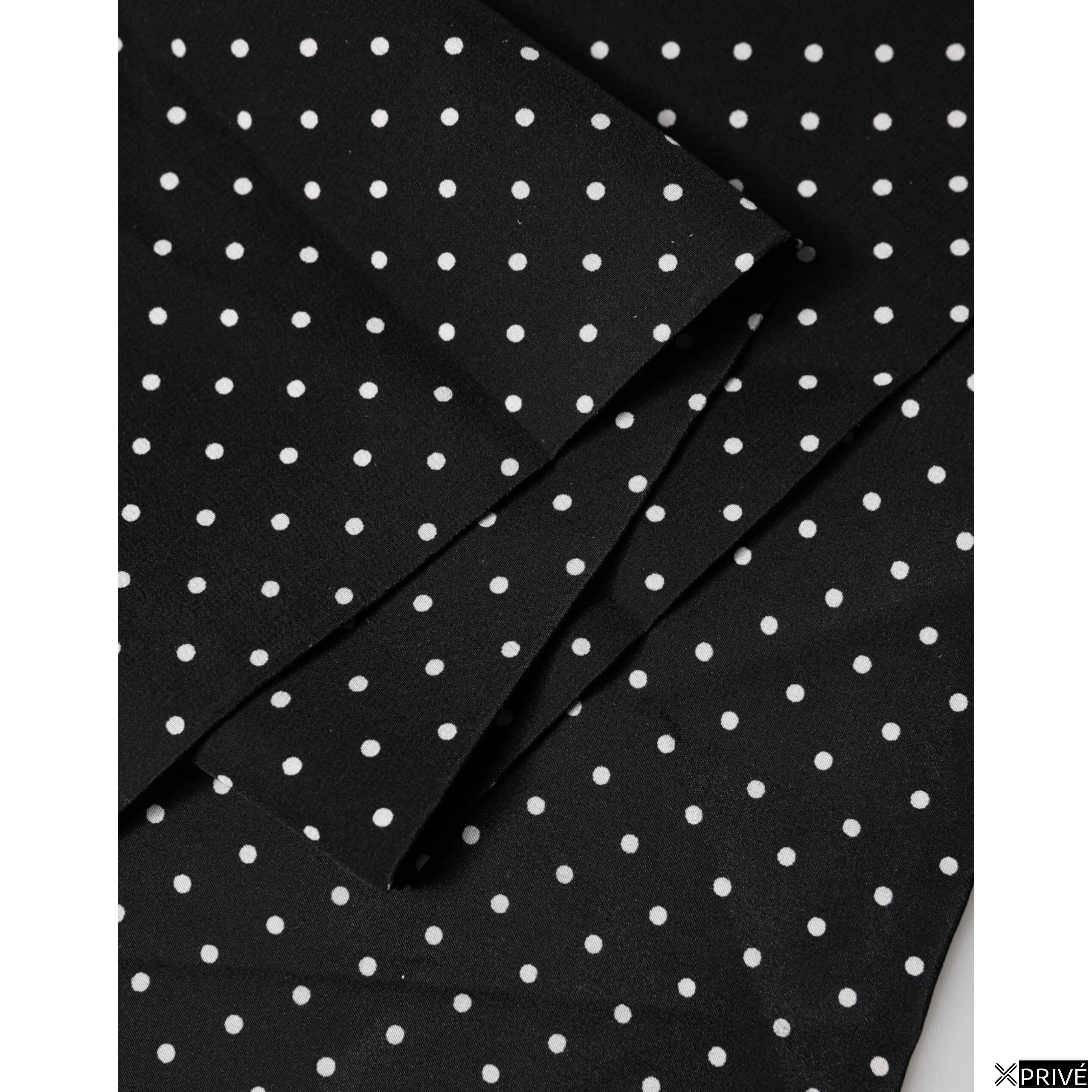 Écharpe noire à pois blancs — 3