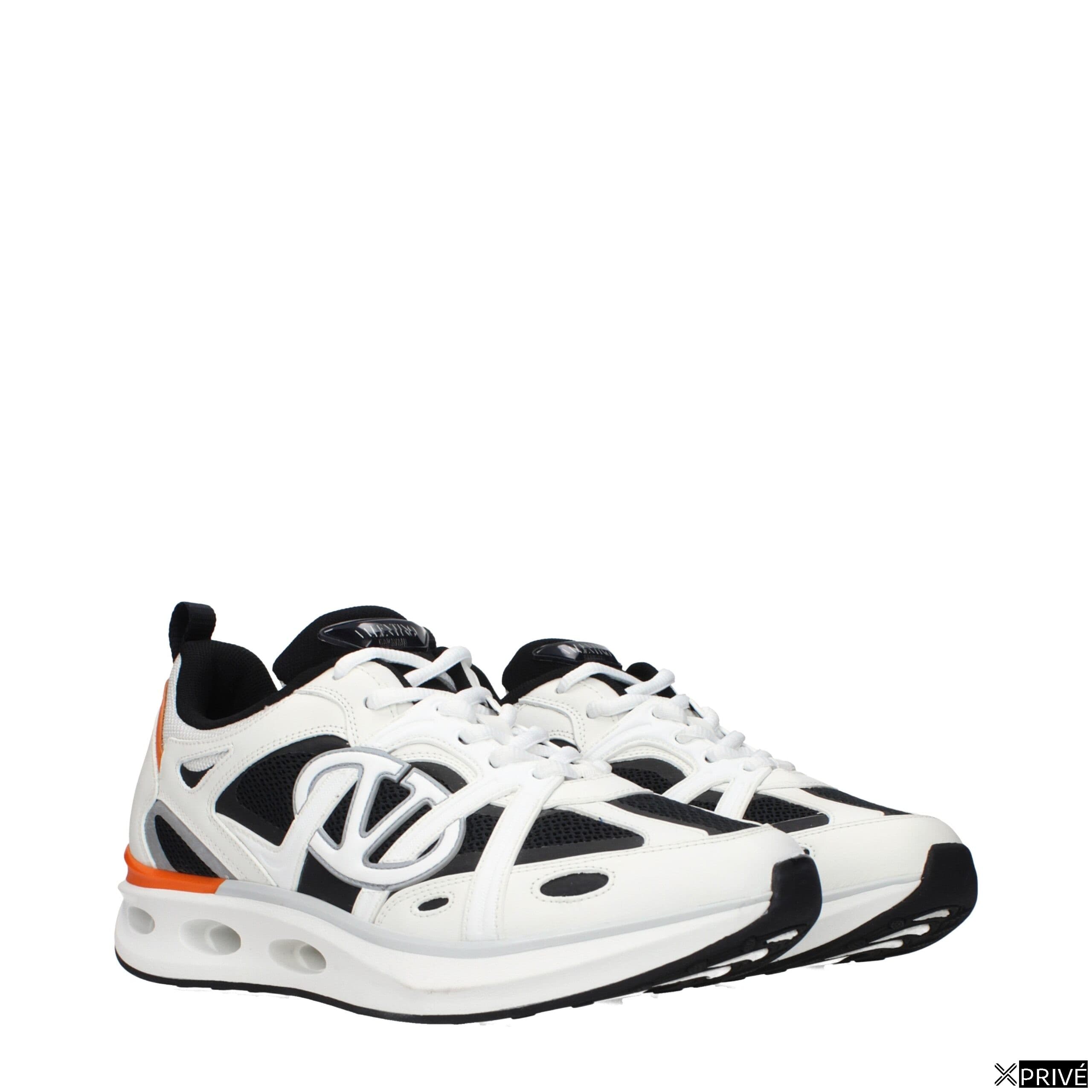 Chaussures de sport blanches en Tissu — 2