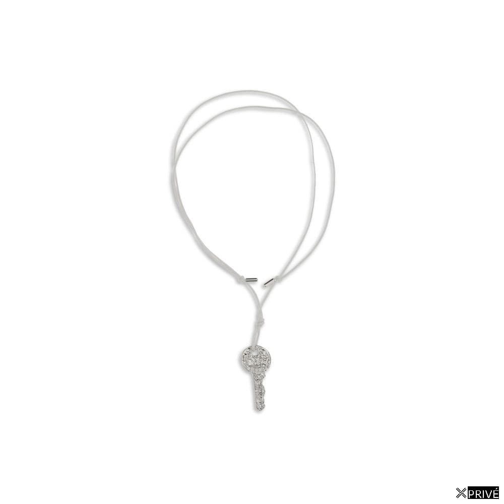 Collier argenté en Laiton — 2