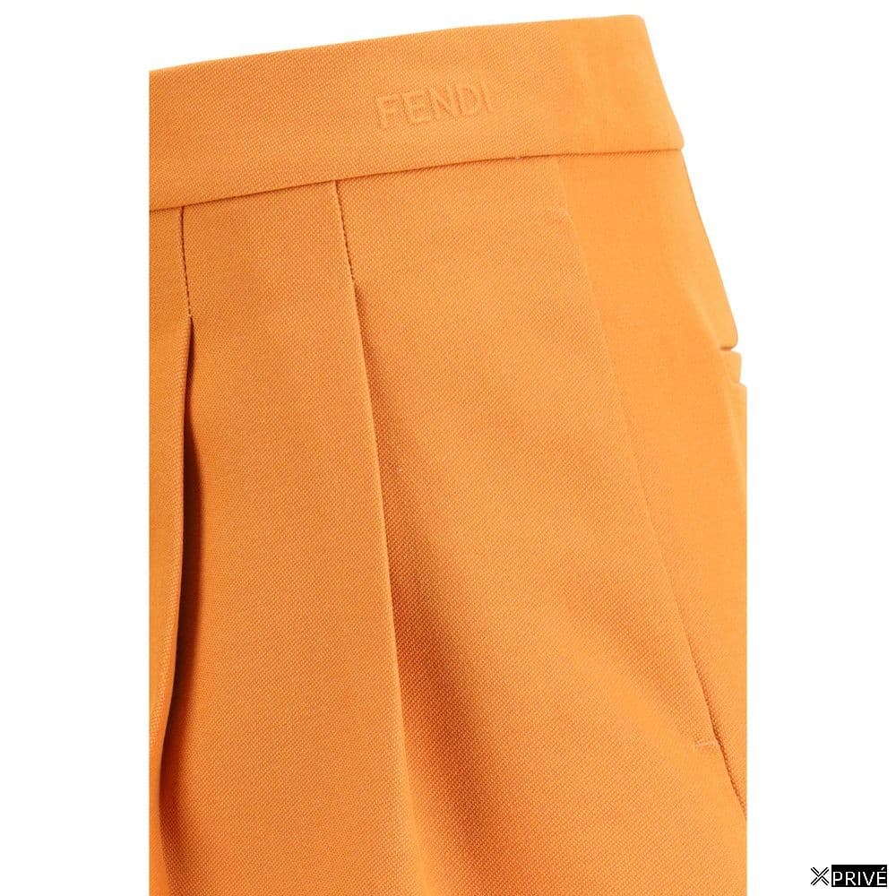 Short orange — 3