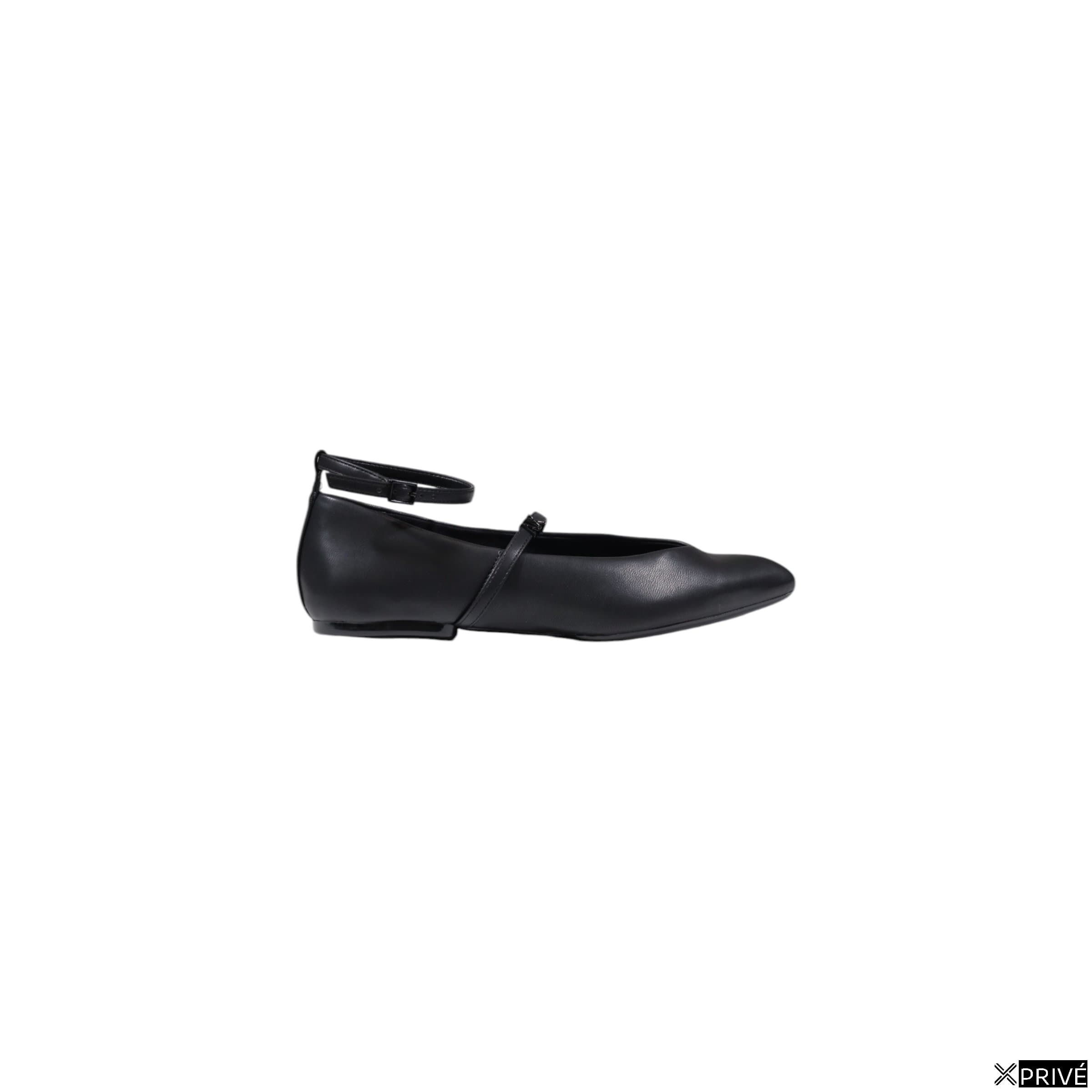 Armani Exchange Scarpe Basse — 1