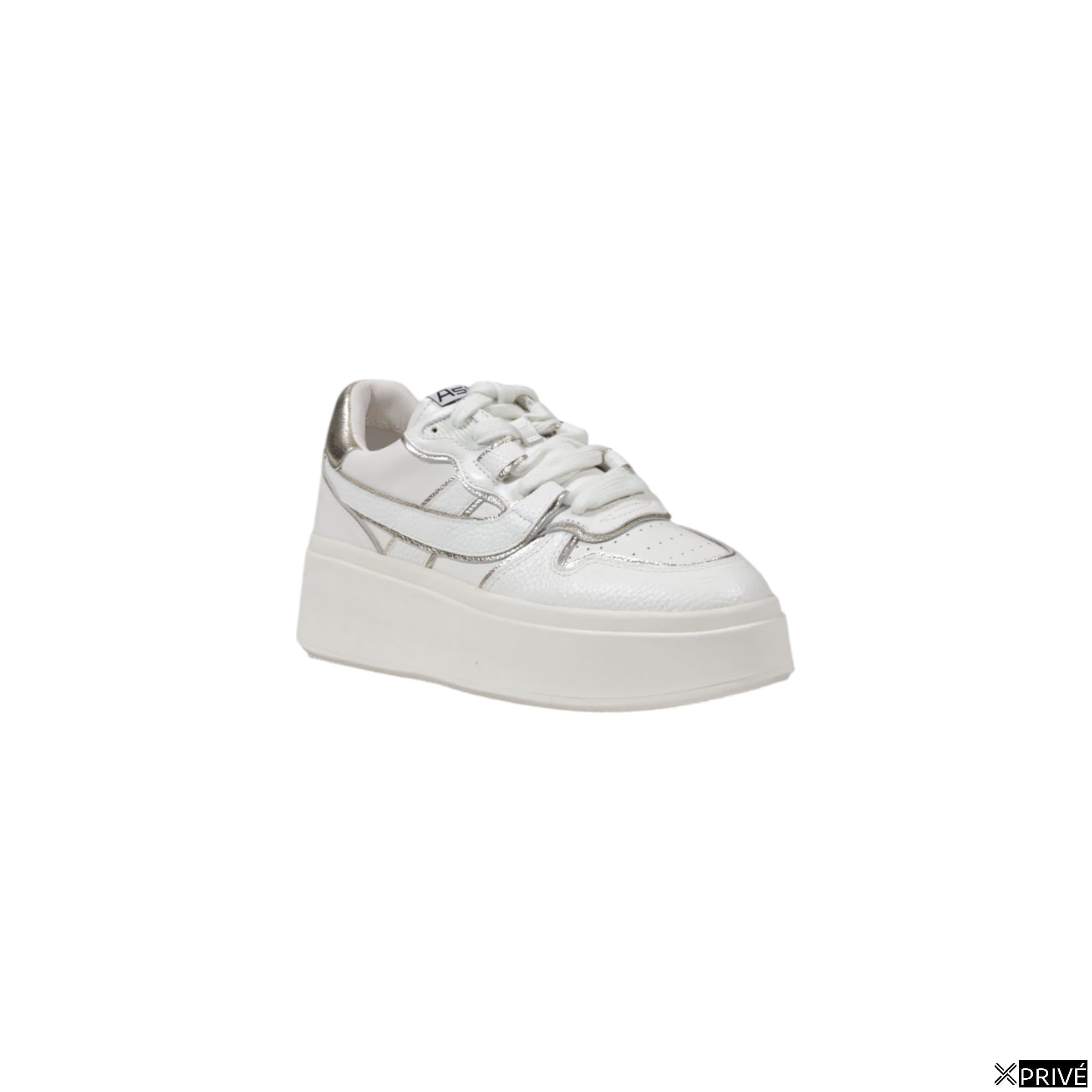 Chaussures de sport blanches — 2