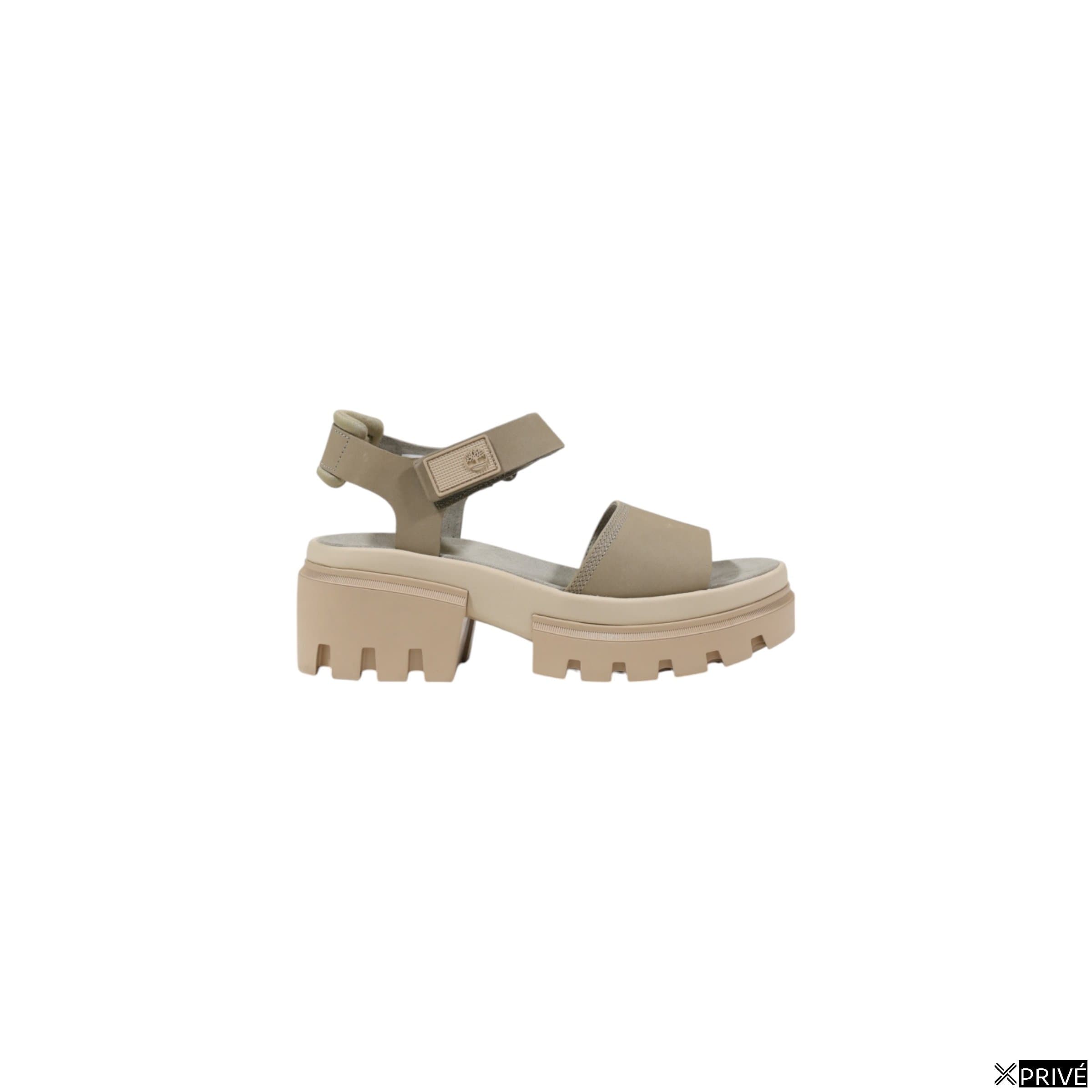 Sandales beiges — 1