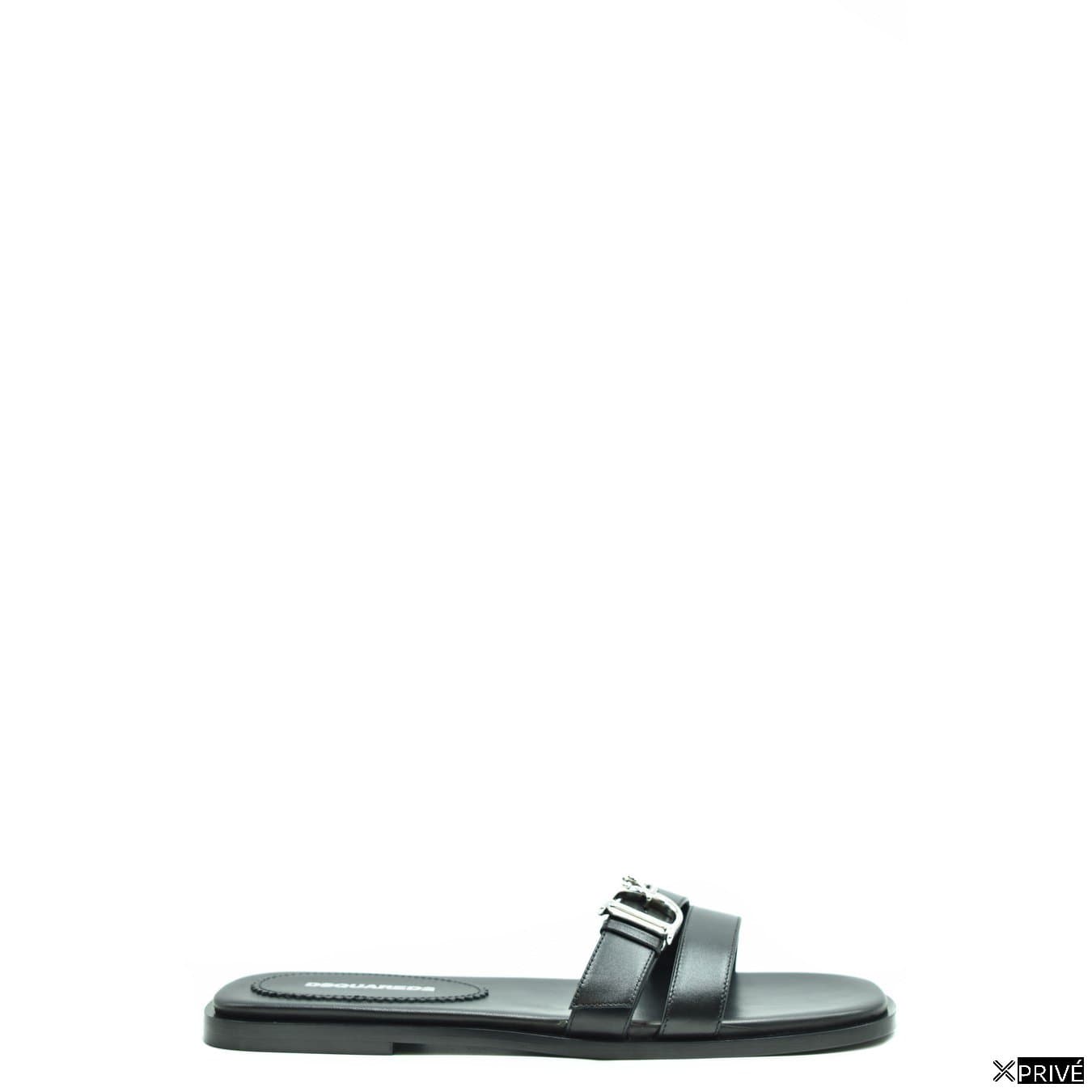 Sandales noires — 1