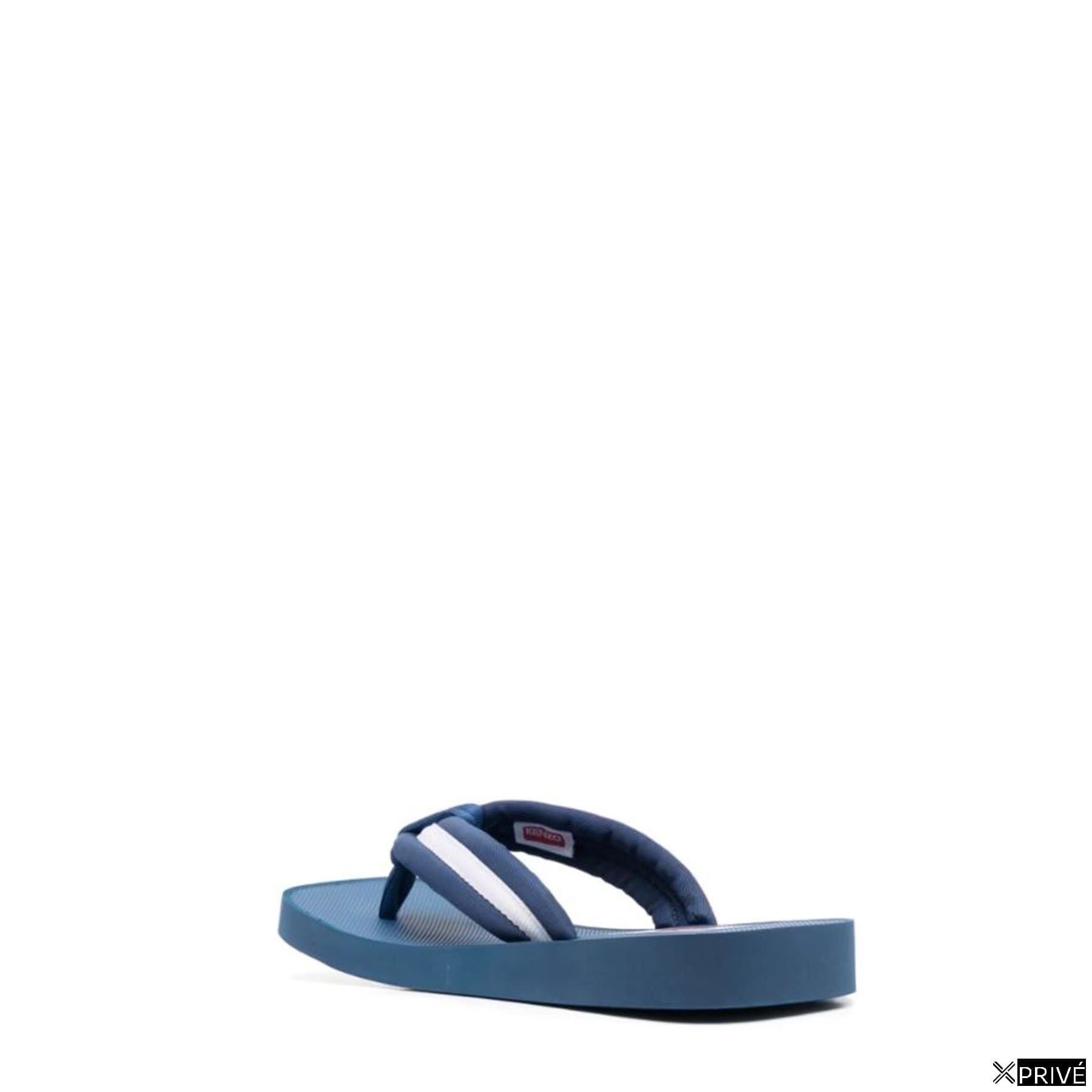 Tong bleue — 3