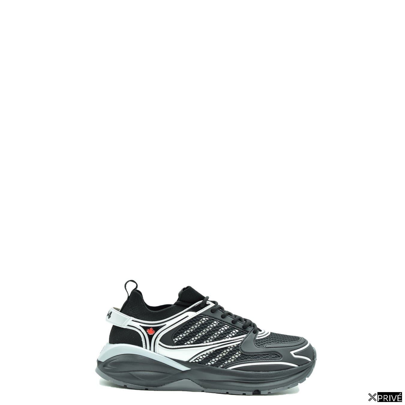 Chaussures de sport noires — 1