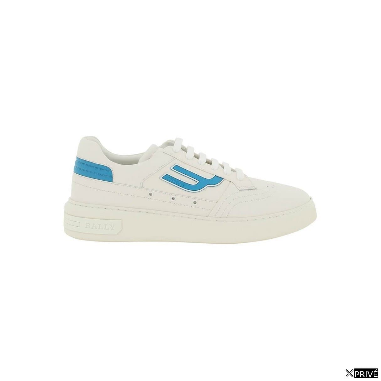 Chaussures de sport blanches — 1