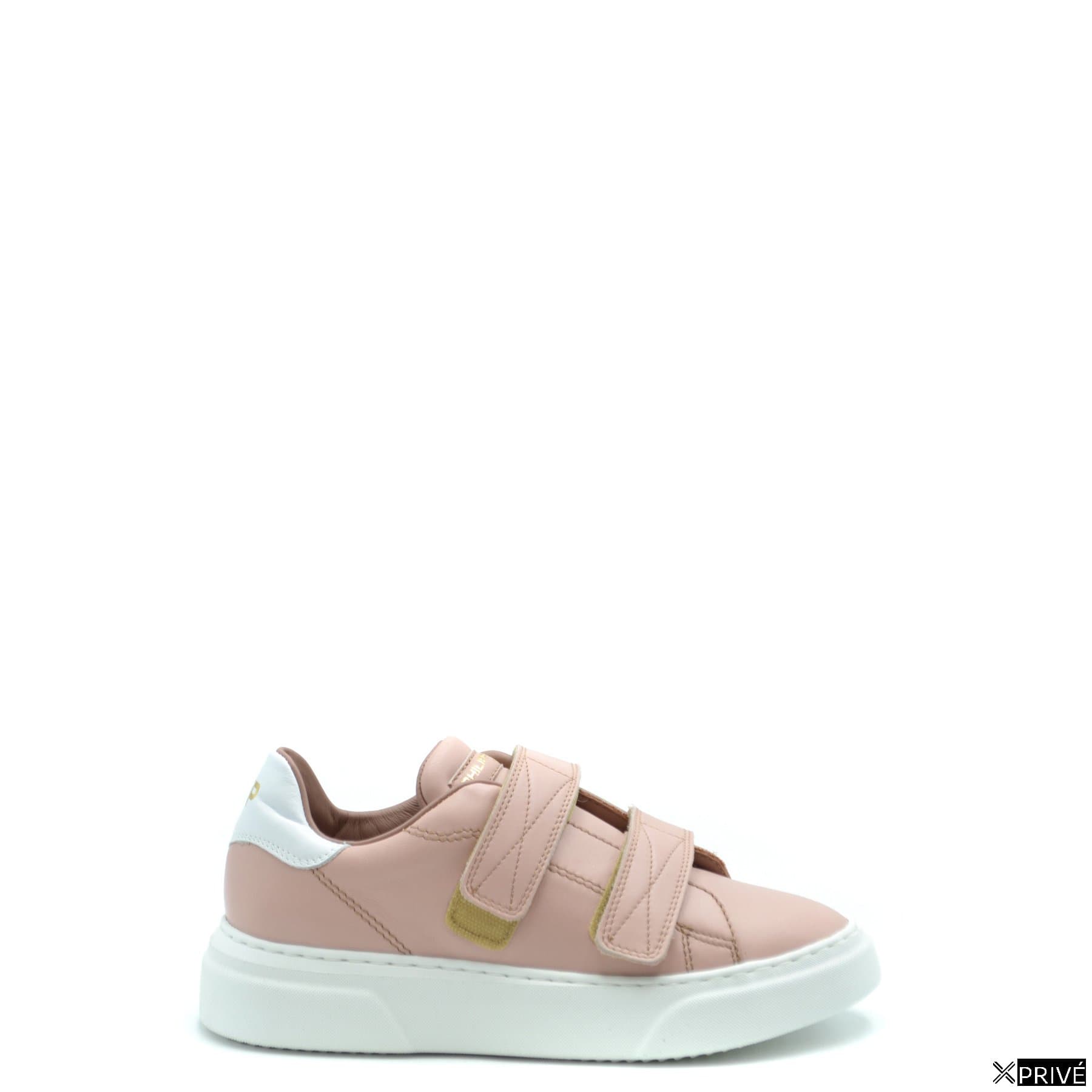 Chaussures de sport roses — 1