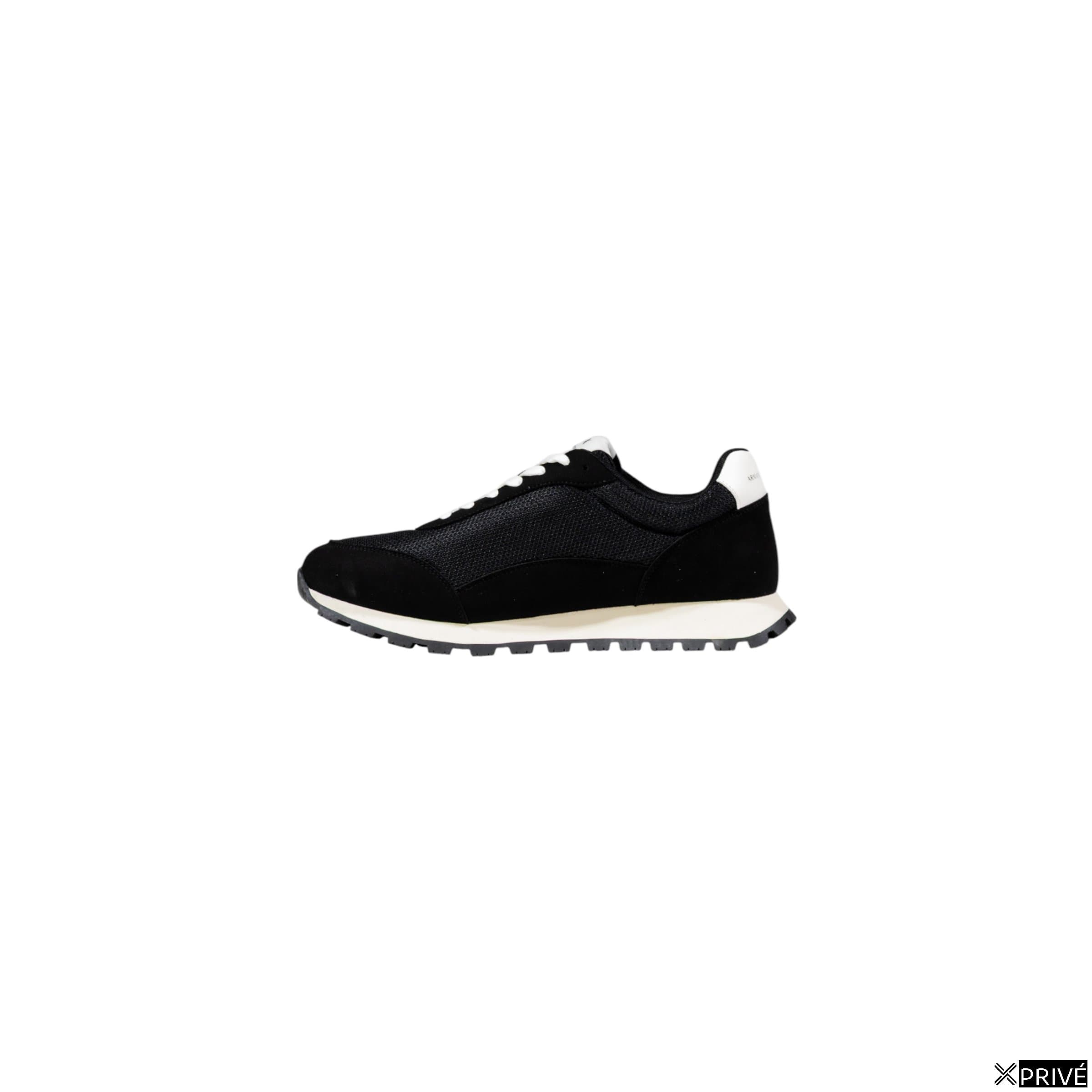 Chaussures de sport noires — 3