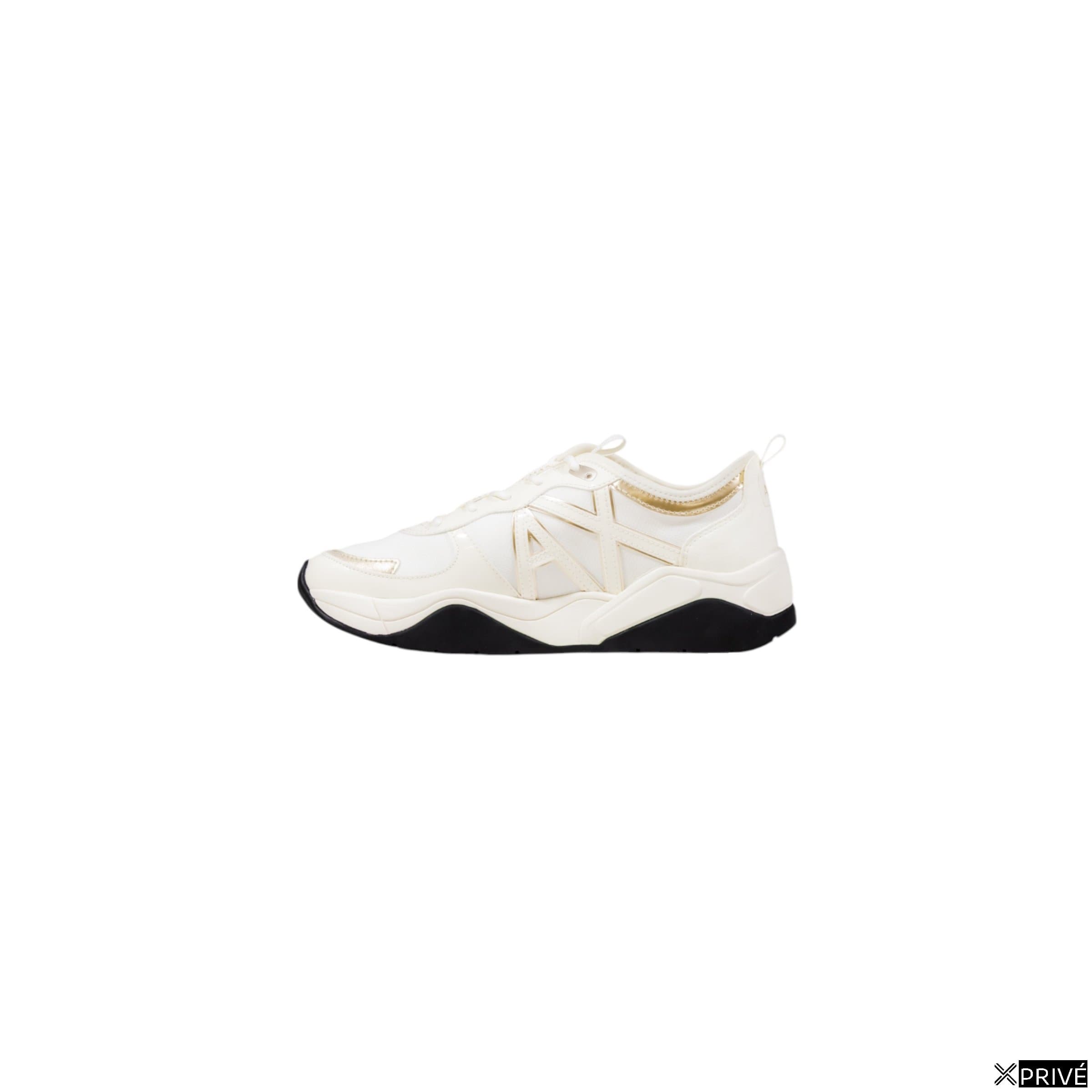 Chaussures de sport dorées — 3