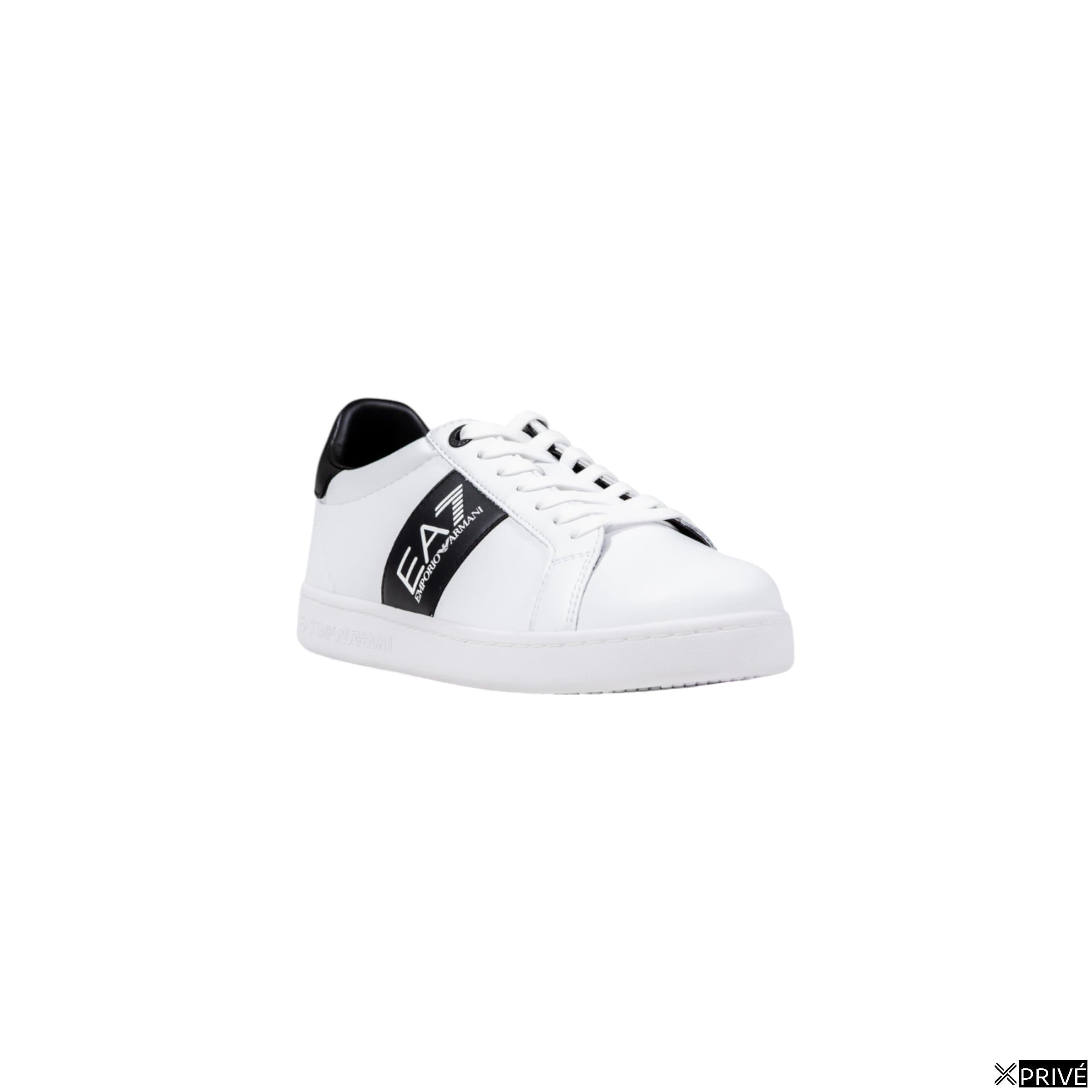 Chaussures de sport blanches — 2