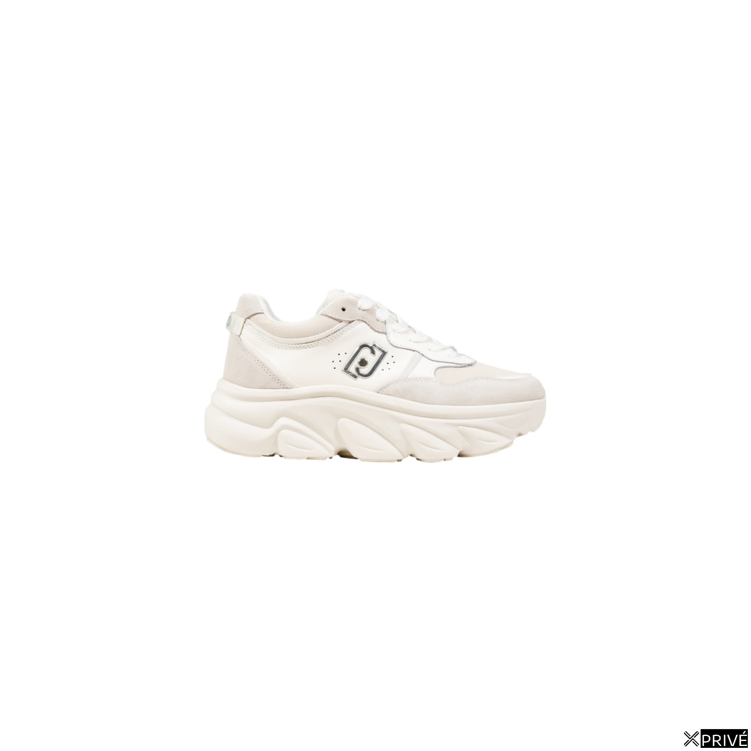 Chaussures de sport blanches — 1