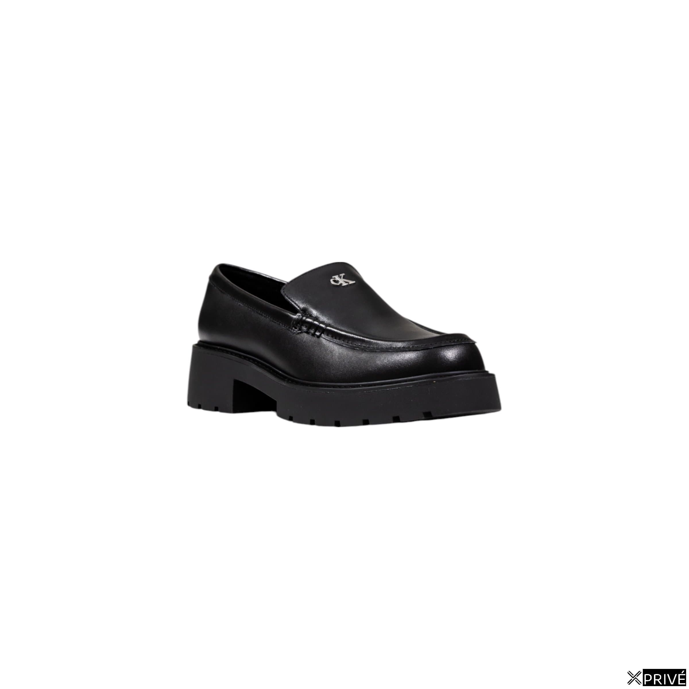 Chaussure à lacets noires — 2