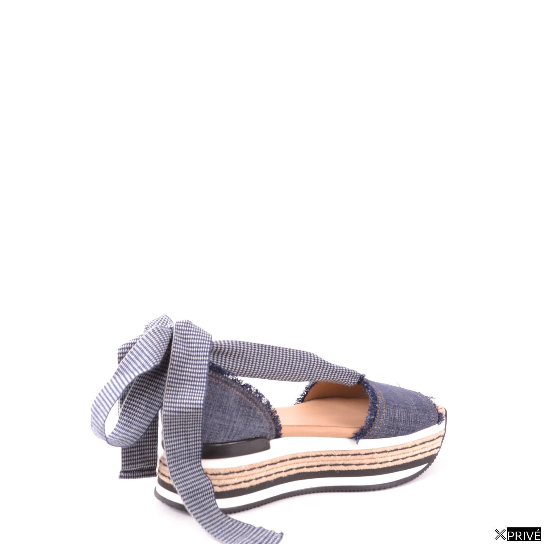 Sandales bleues — 2