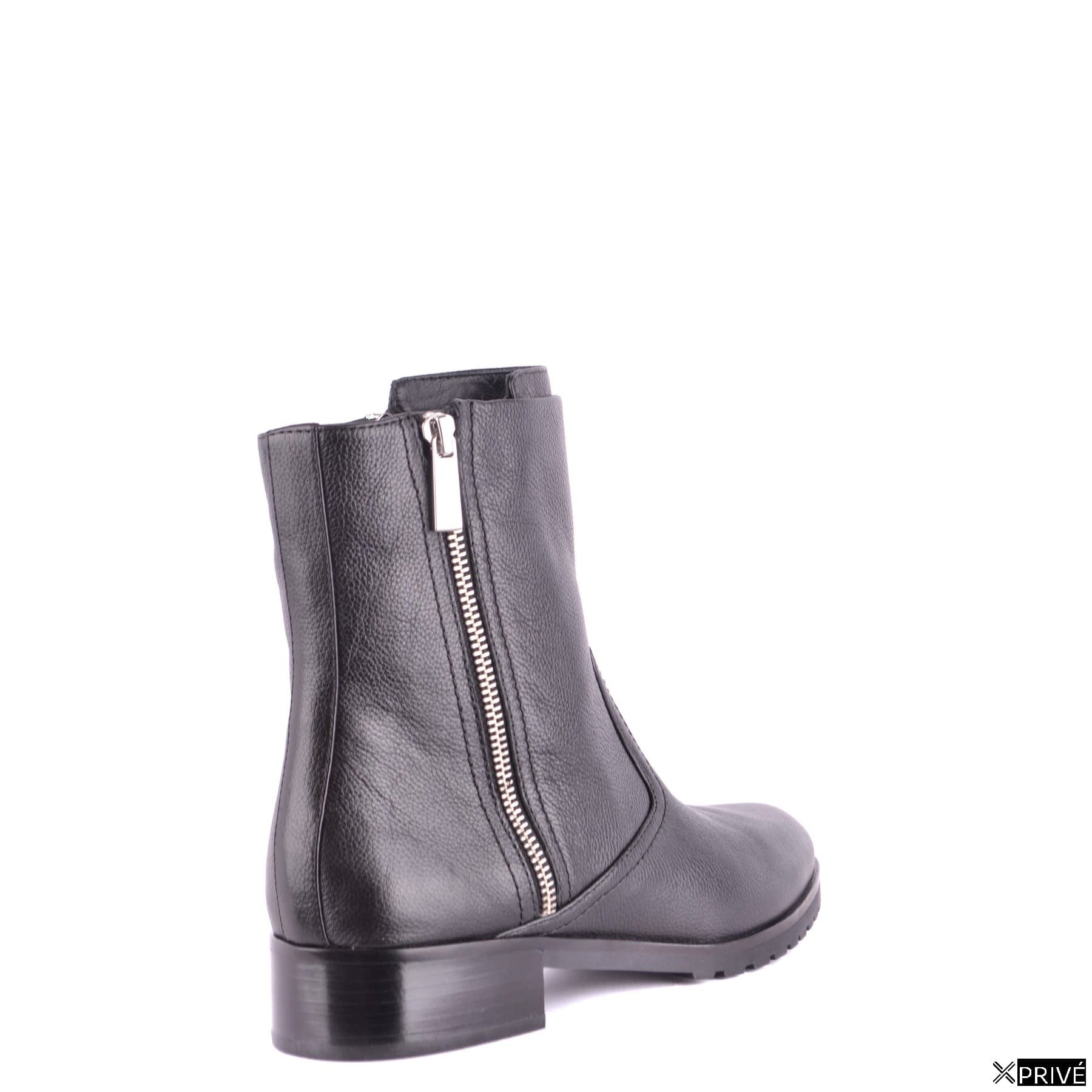 Bottes noires — 2