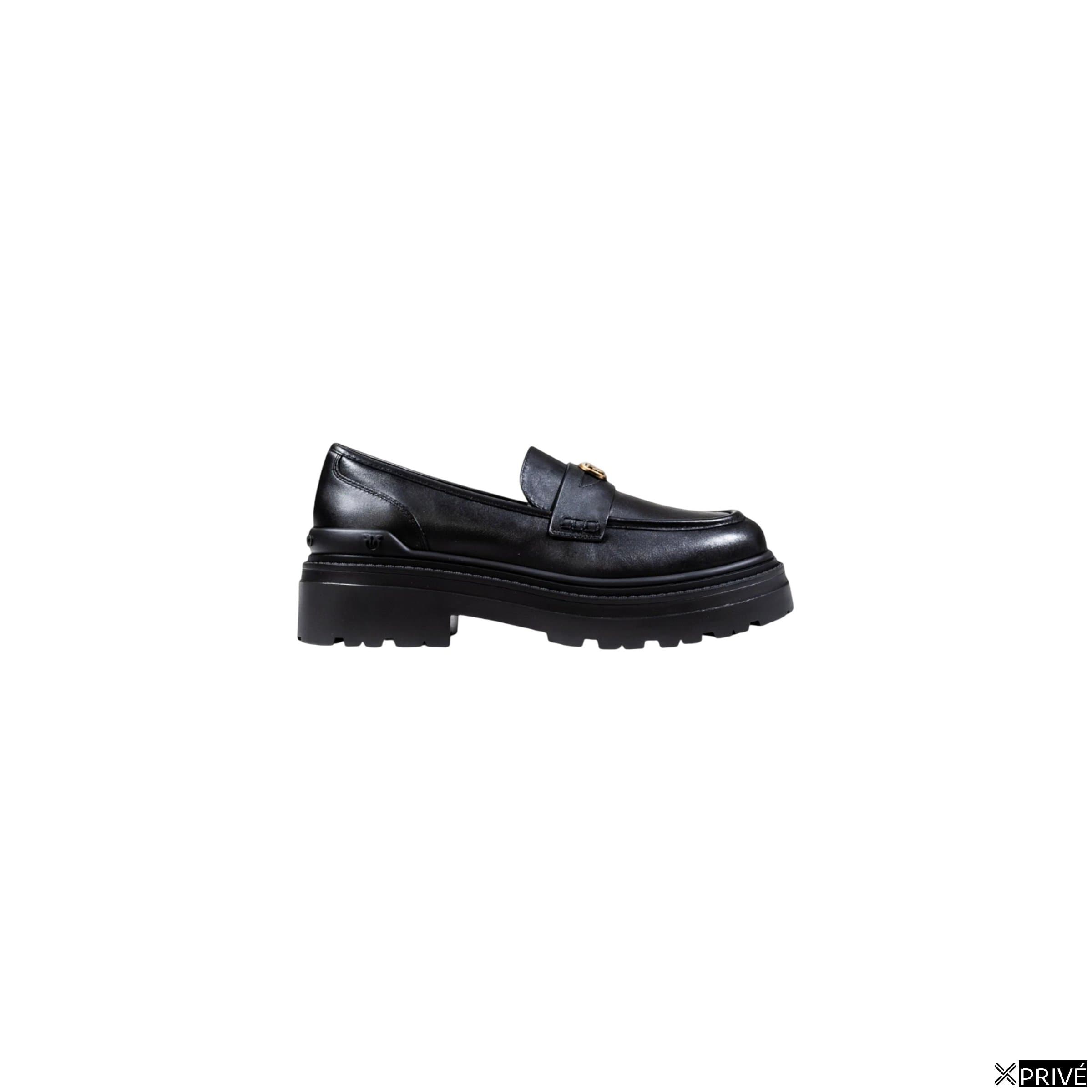 Mocassin noir — 1