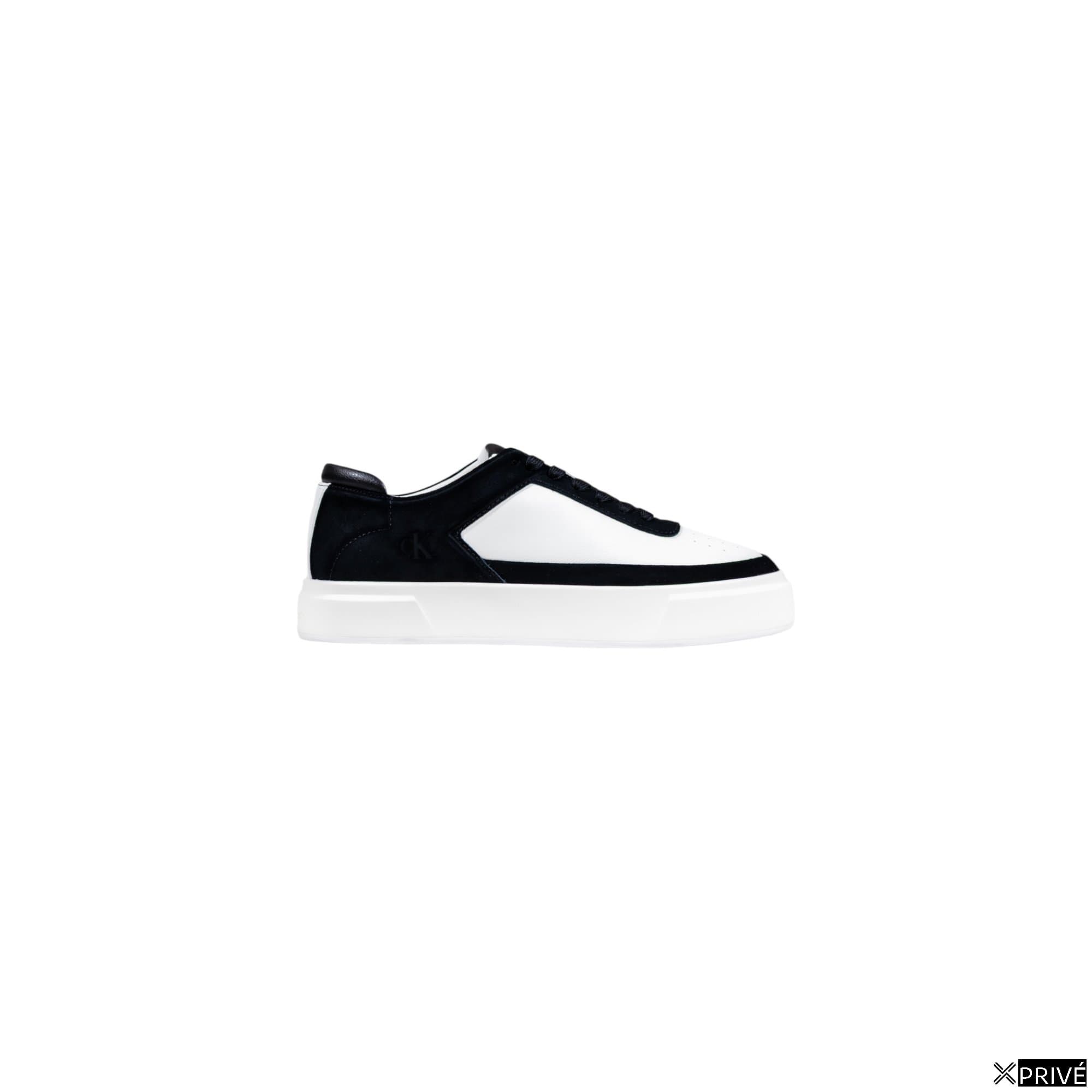 Chaussures de sport noires — 1