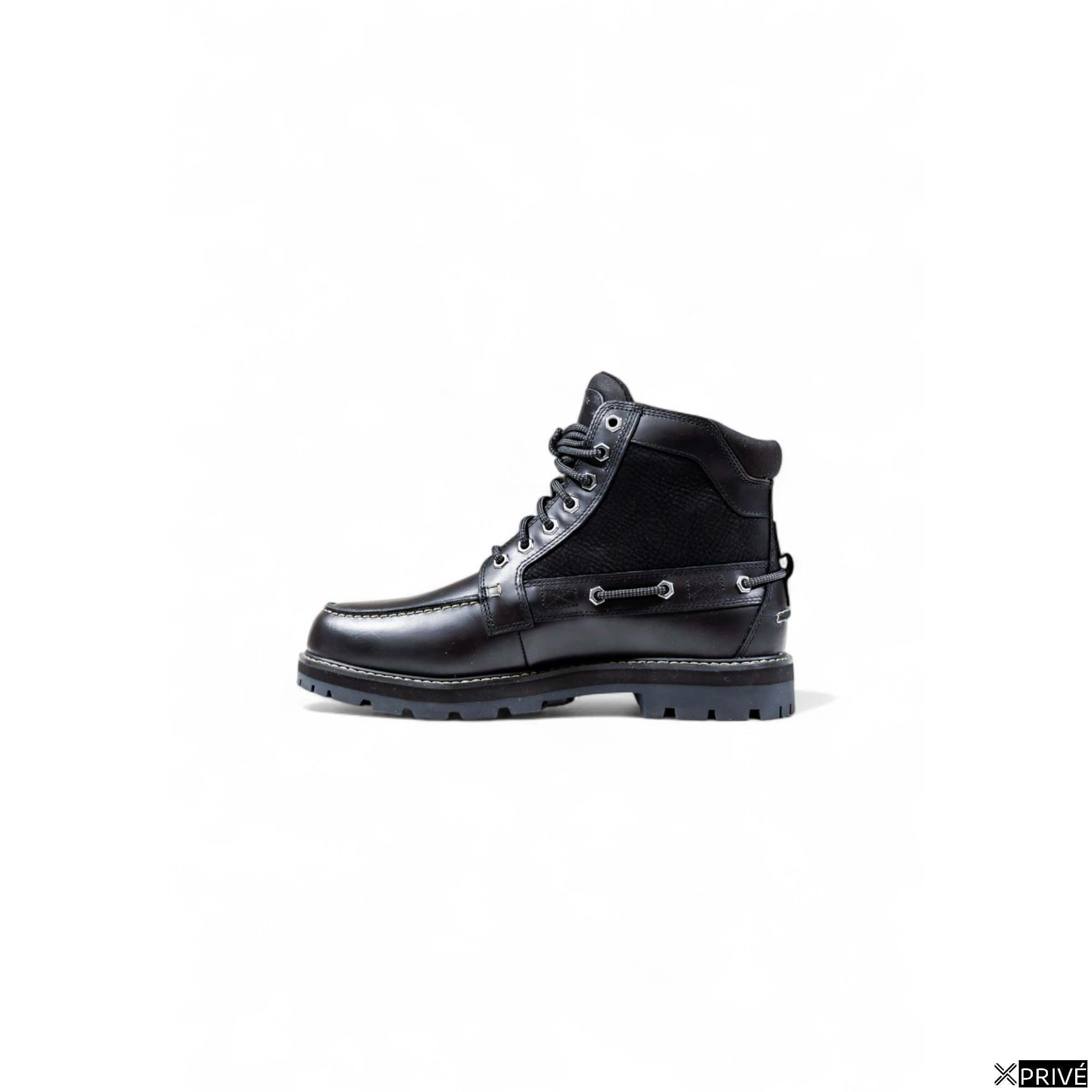 Bottes noires — 3