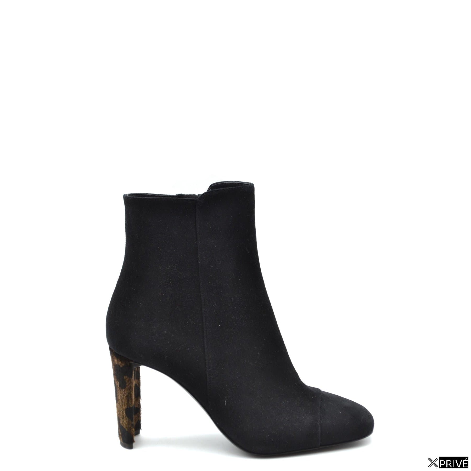 Bottes noires — 1