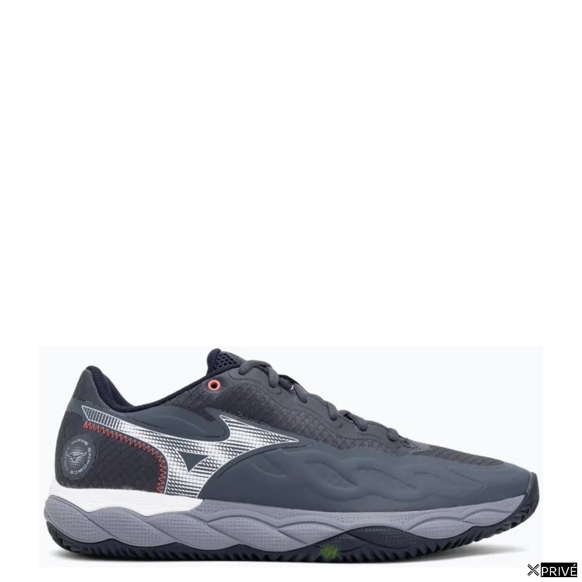 Chaussures de sport bleues — 1