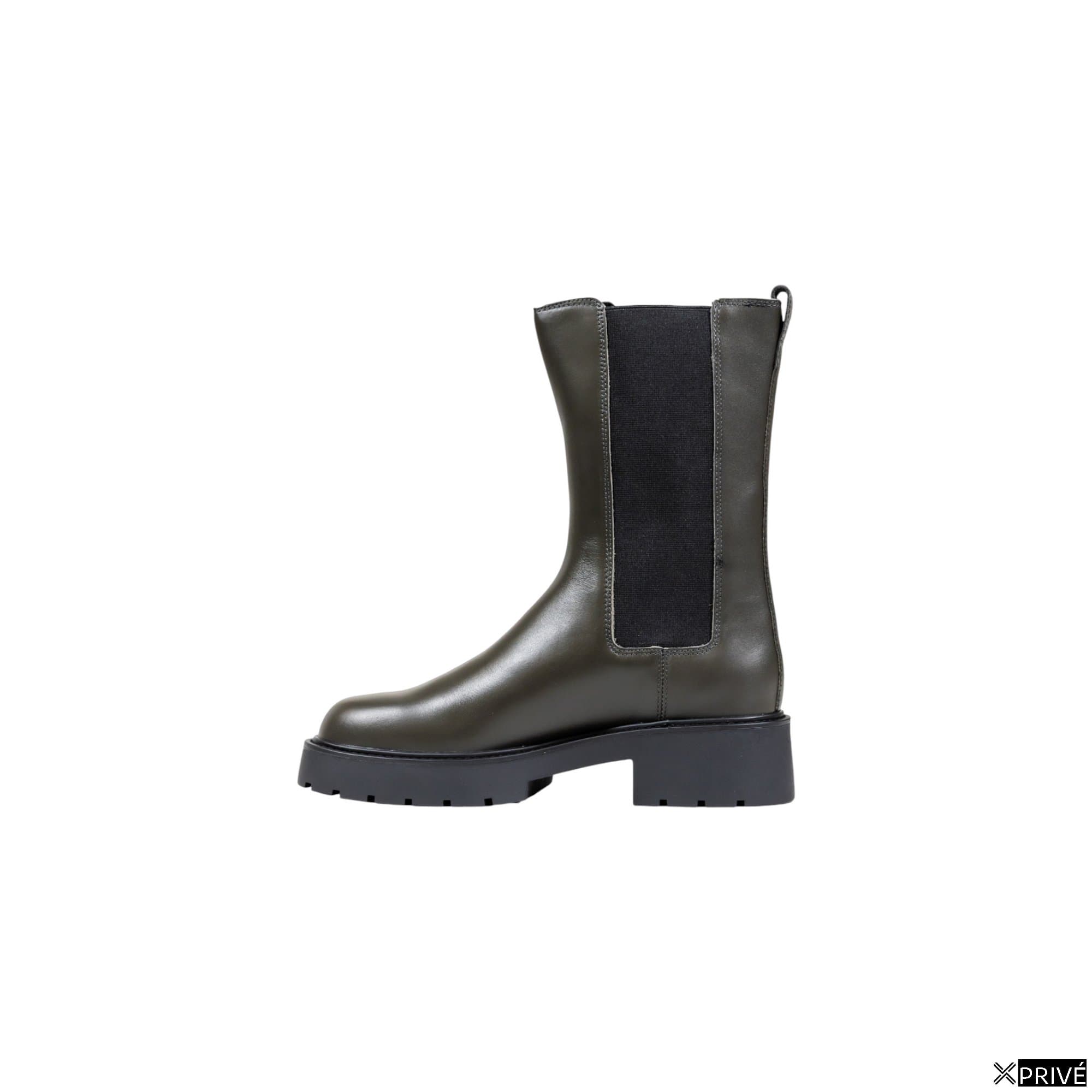 Bottes grises — 3