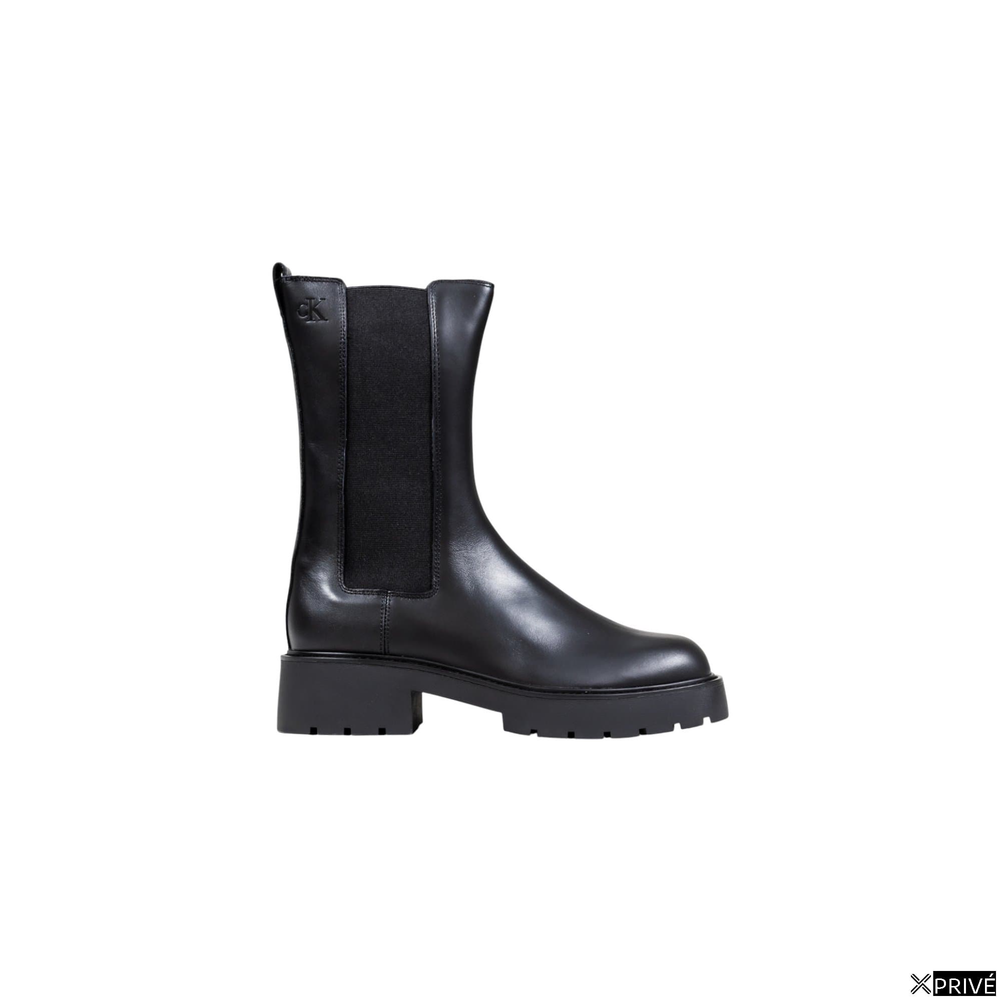 Bottes noires — 1