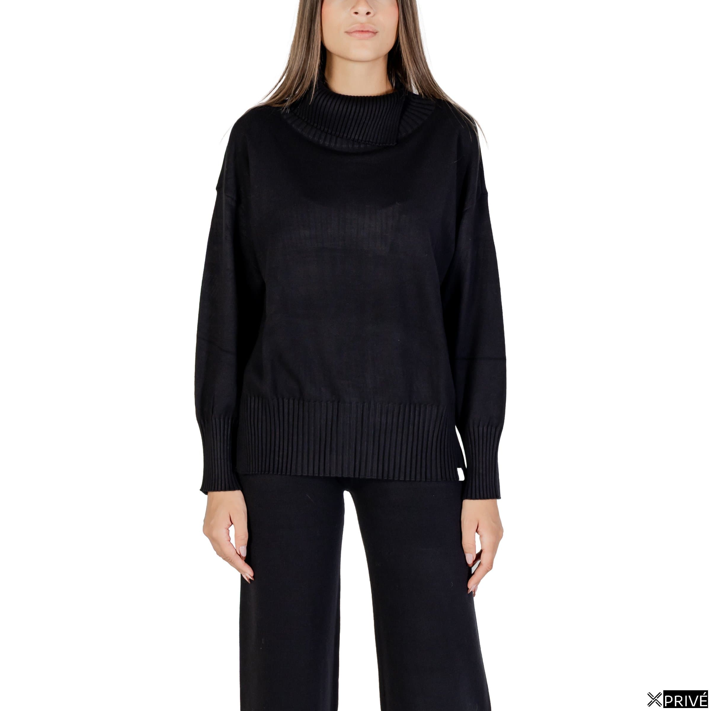 Maille noire — 1