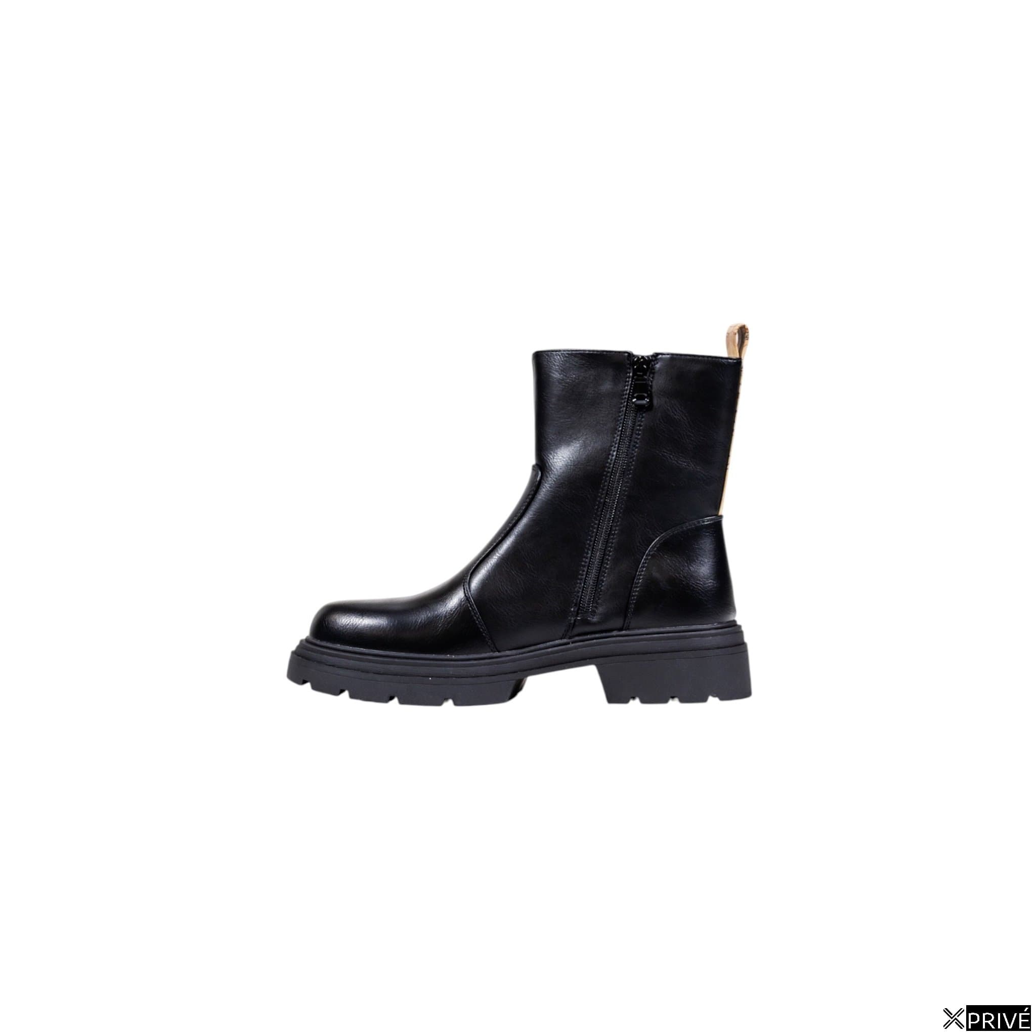 Bottes noires — 3