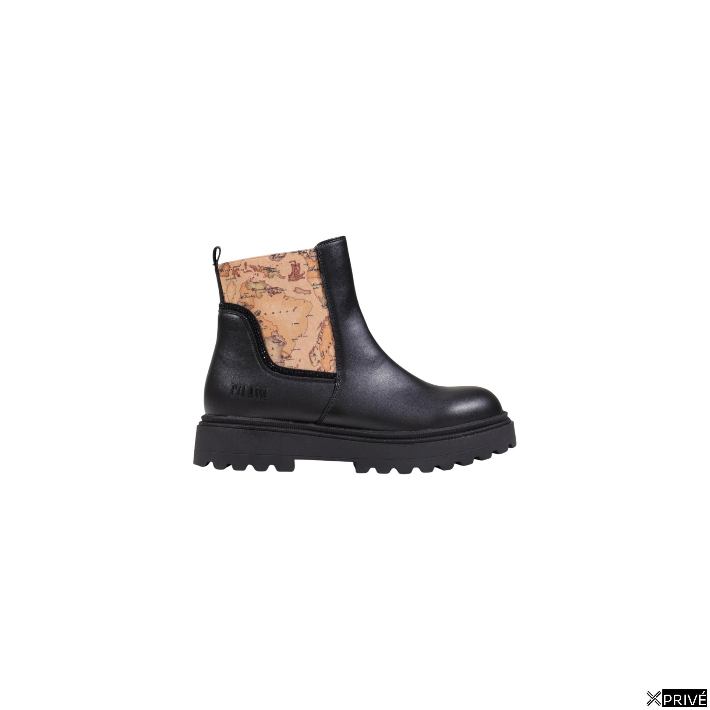 Bottes noires — 1