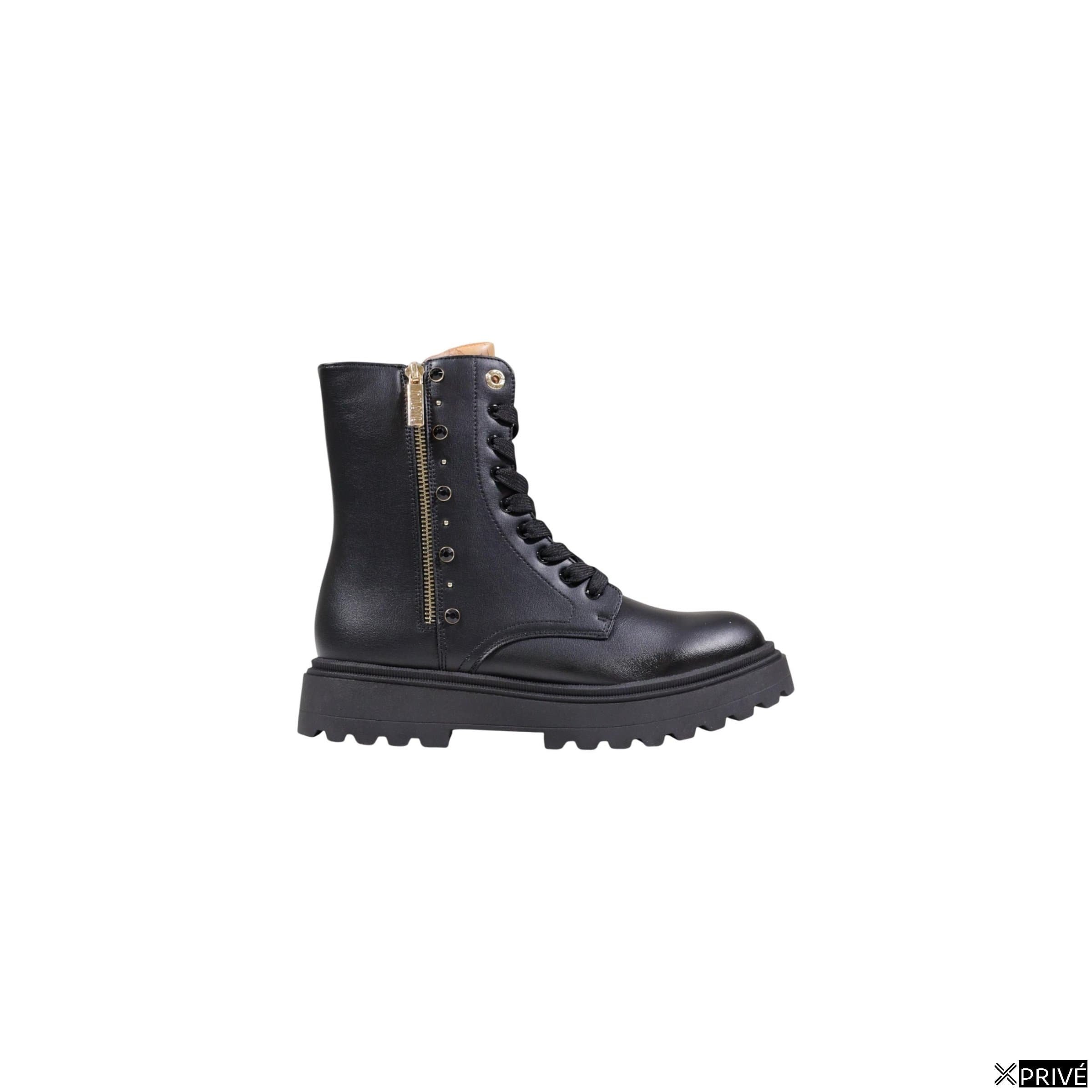 Bottes noires — 1