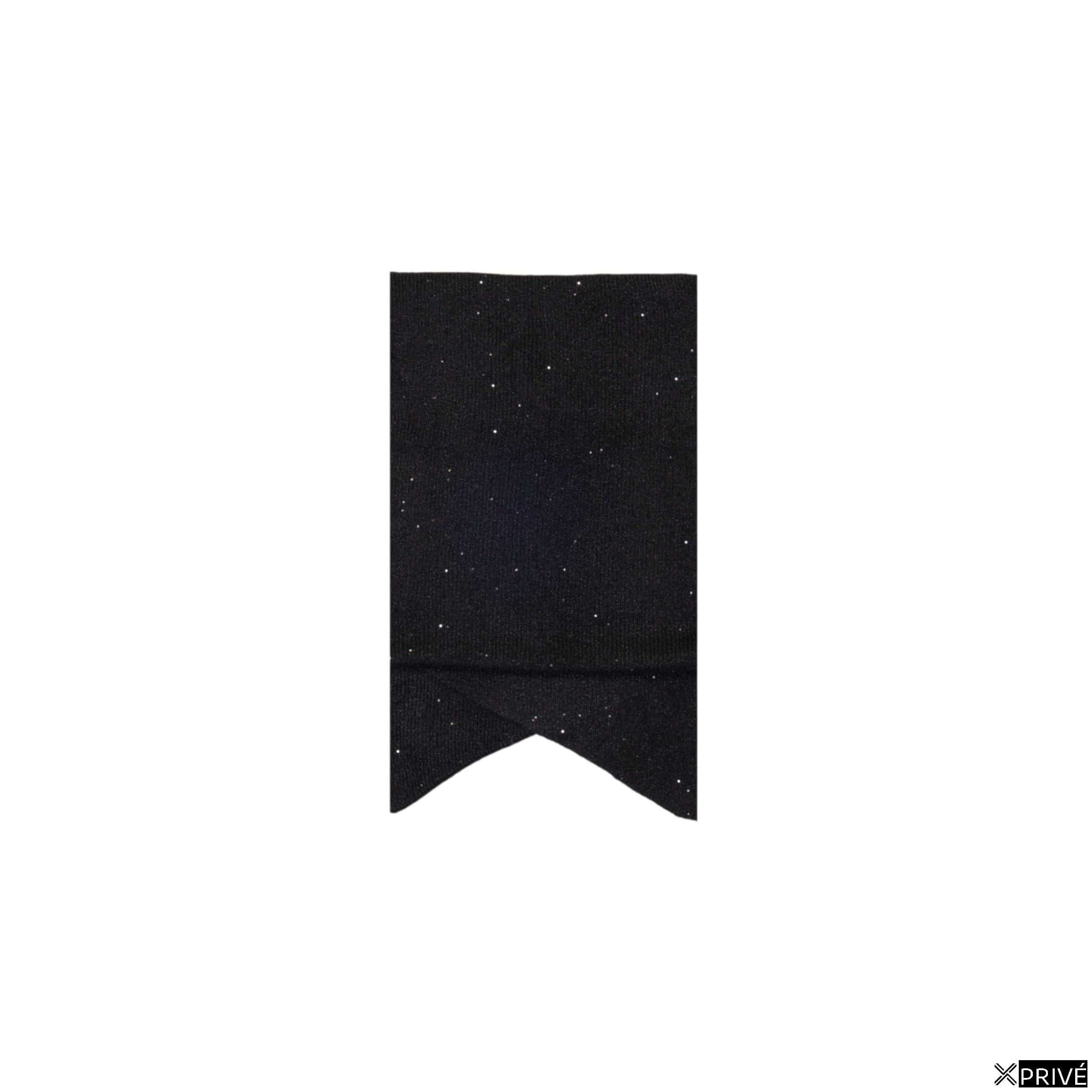 Écharpe noire — 3