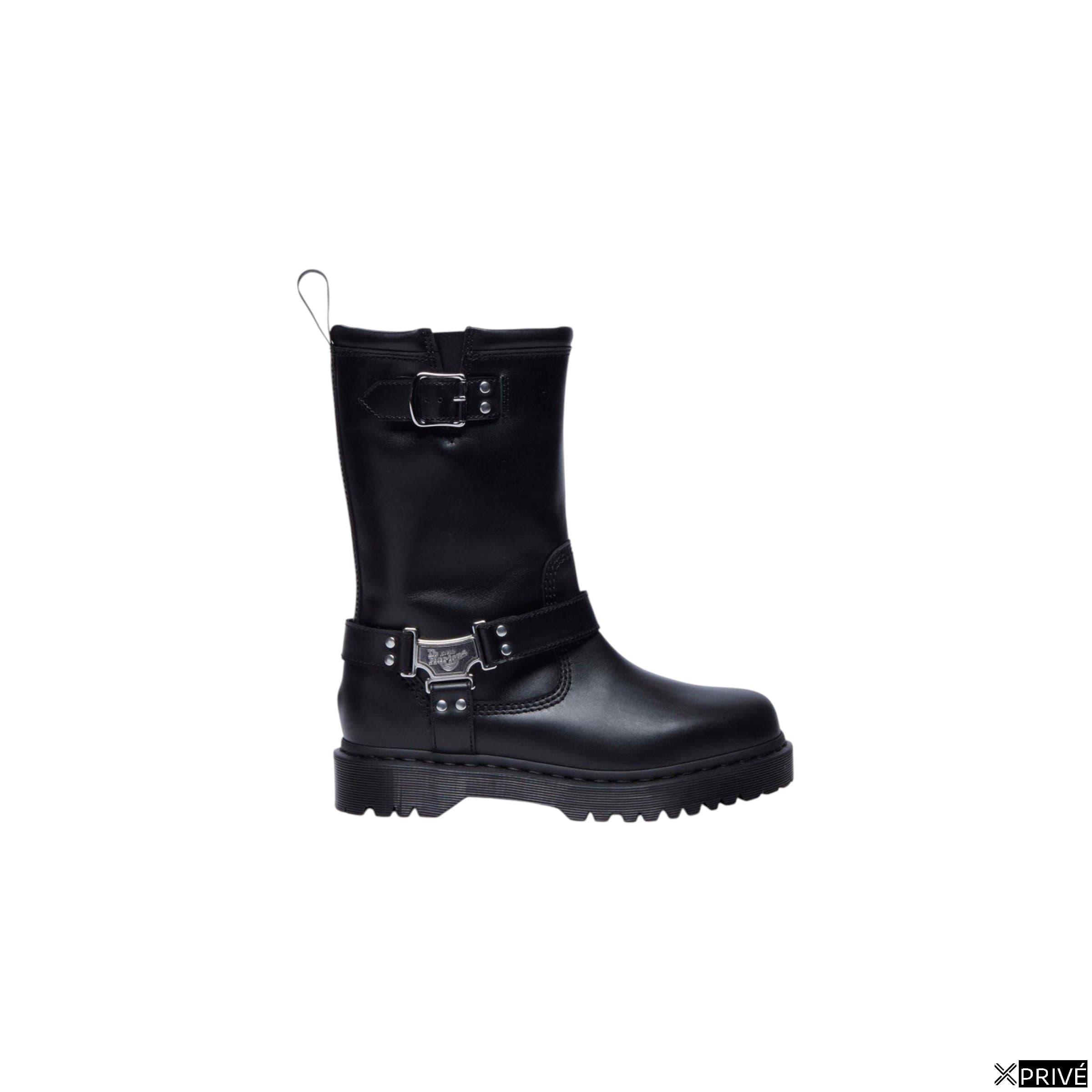 Bottes noires — 1
