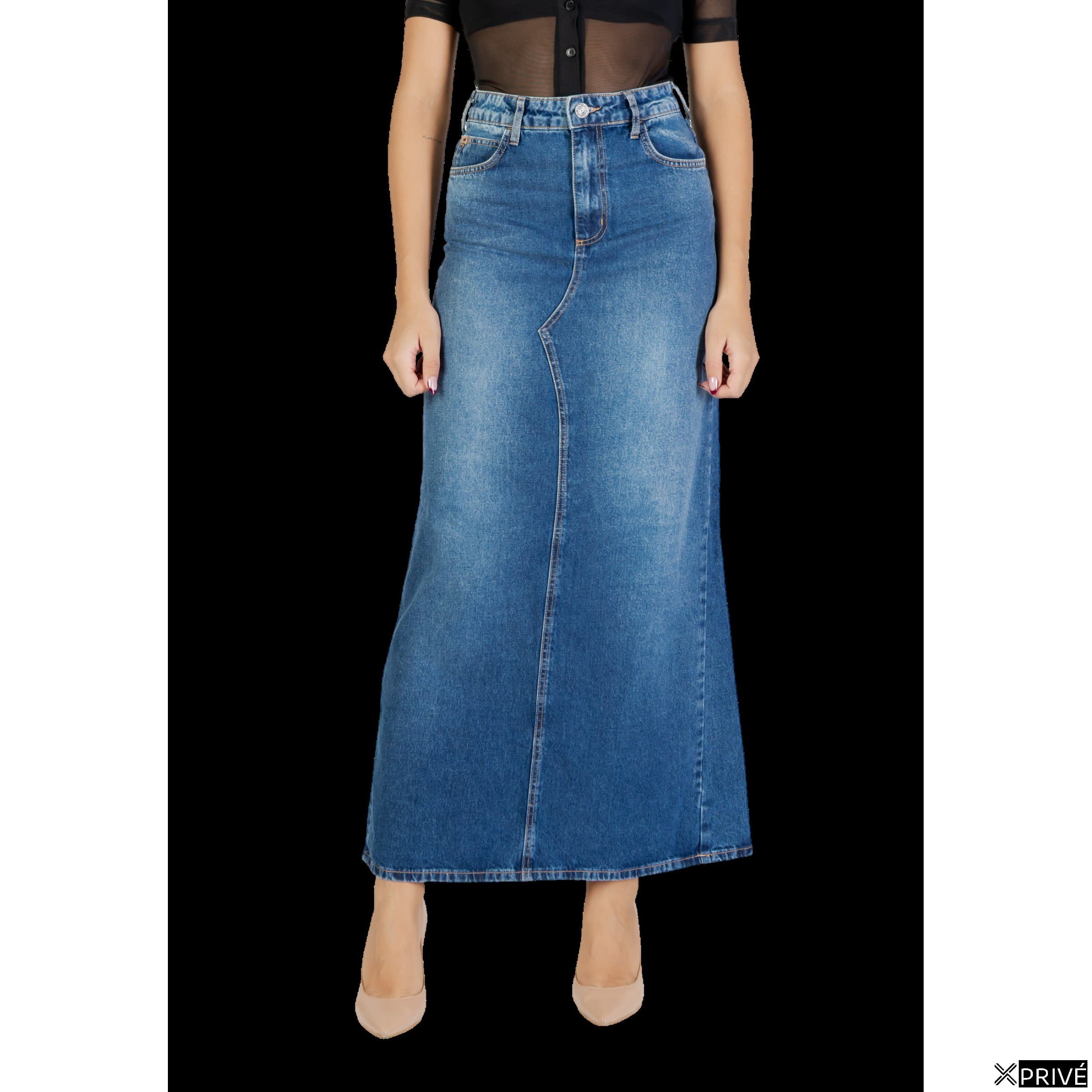 Jupe bleue — 1