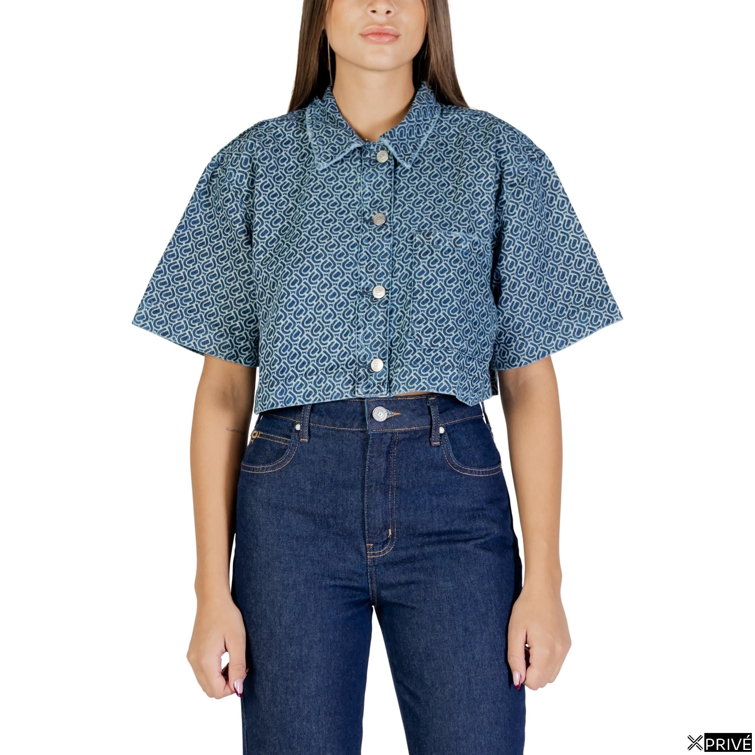 Chemise bleu clair — 1