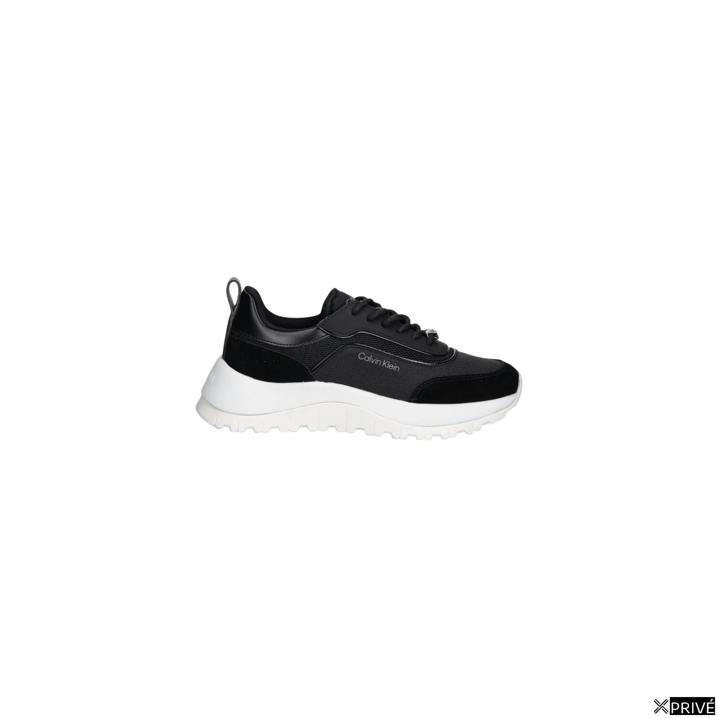 Chaussures de sport noires — 1
