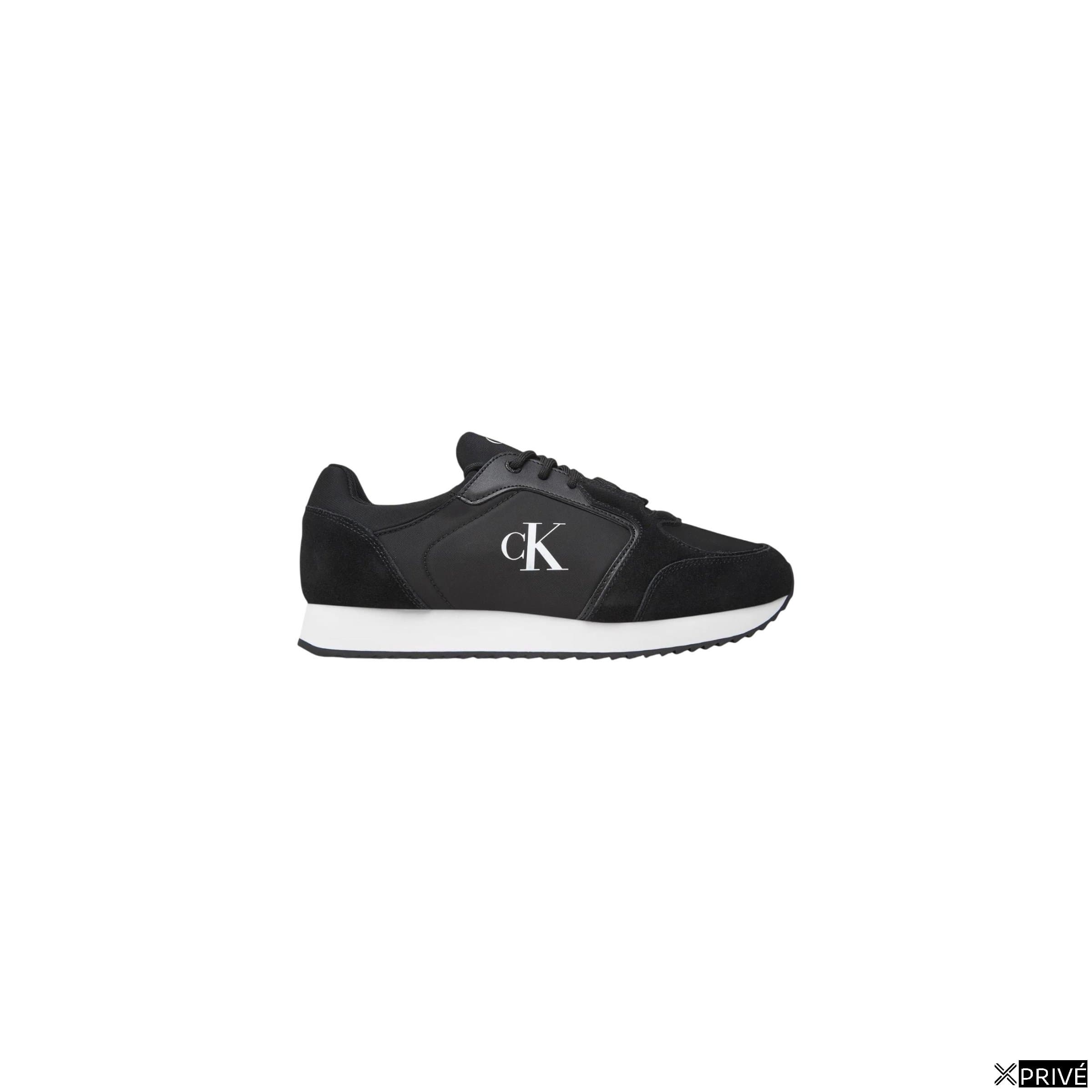 Chaussures de sport noires — 1