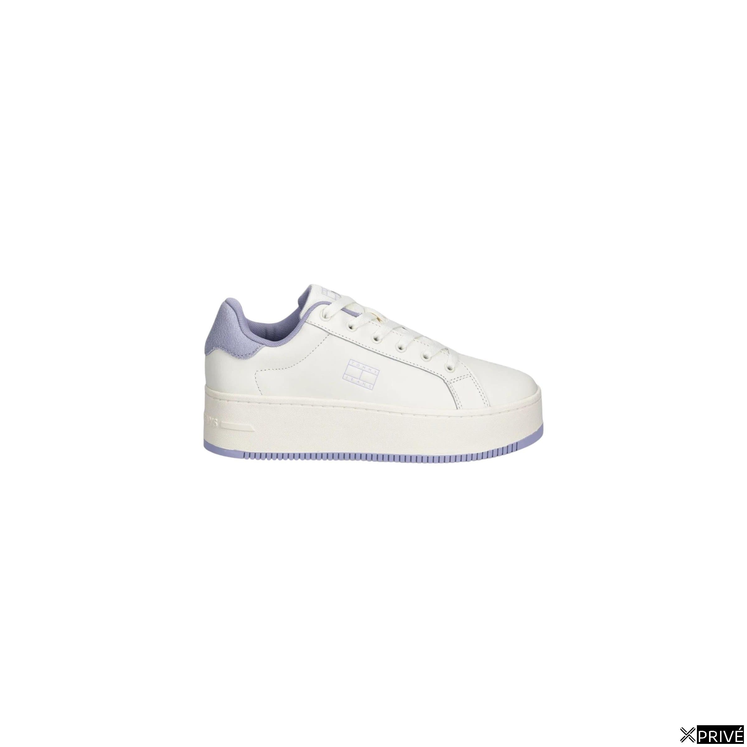 Chaussures de sport blanches — 1
