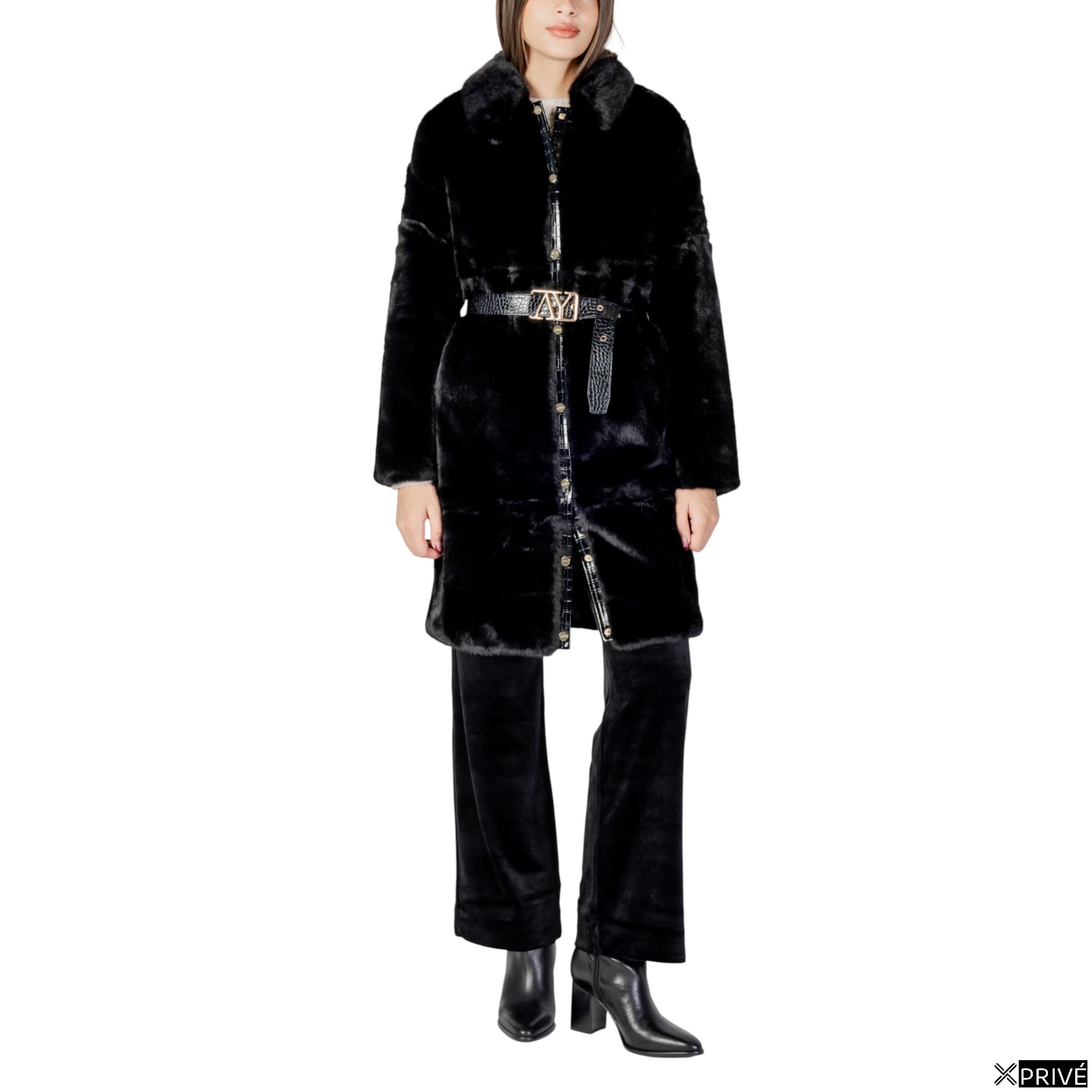 Manteau noir — 1