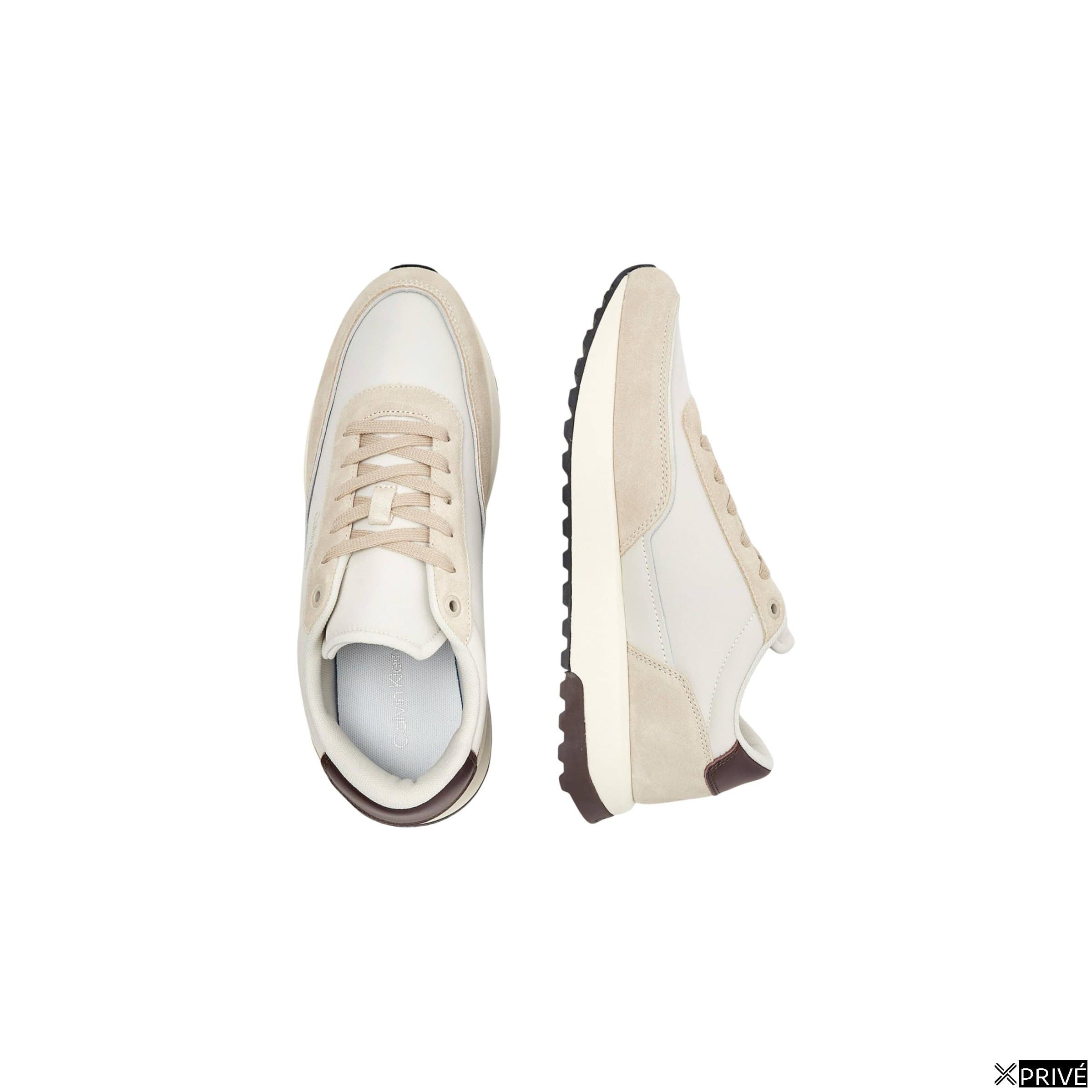Chaussures de sport brunes — 2