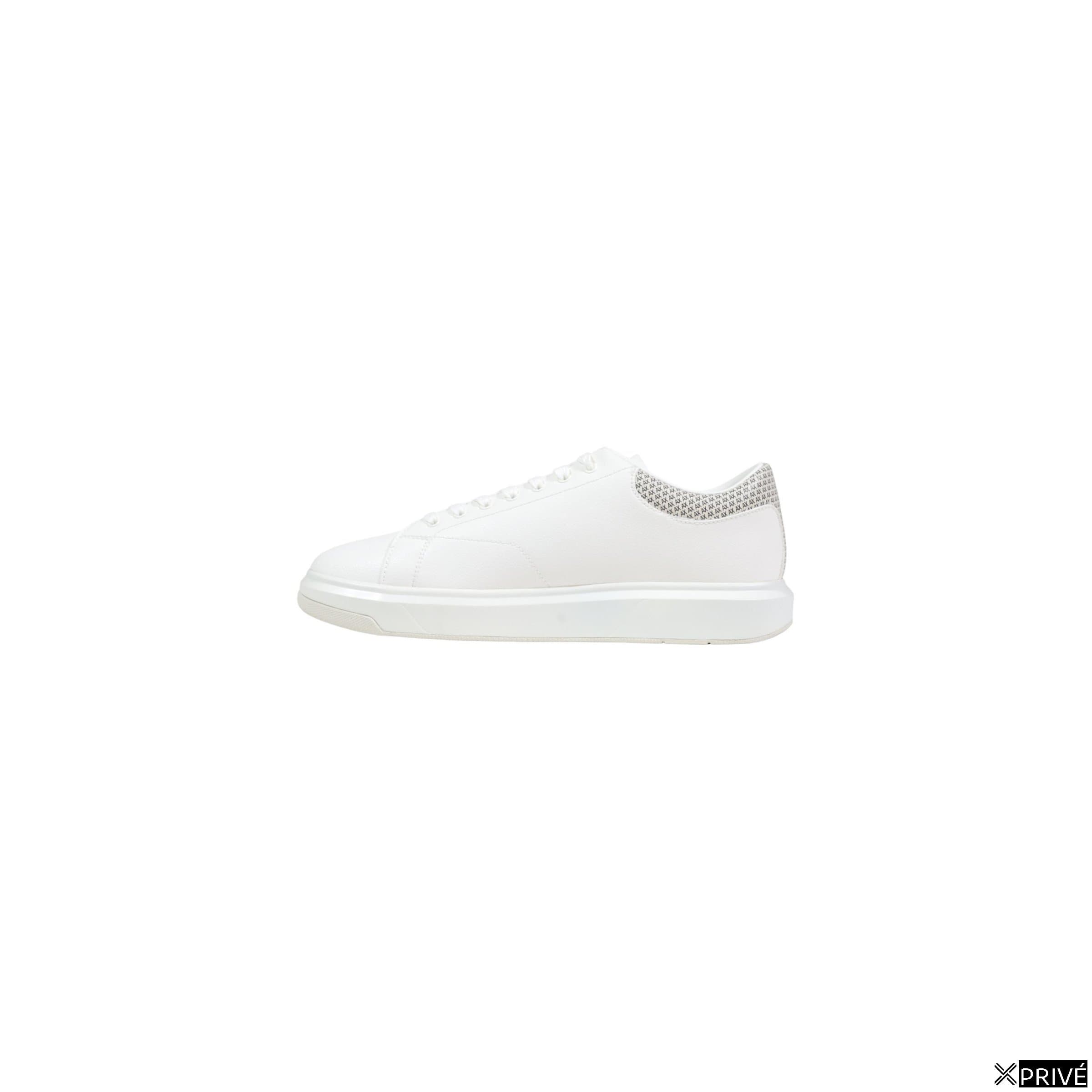 Chaussures de sport blanches — 3