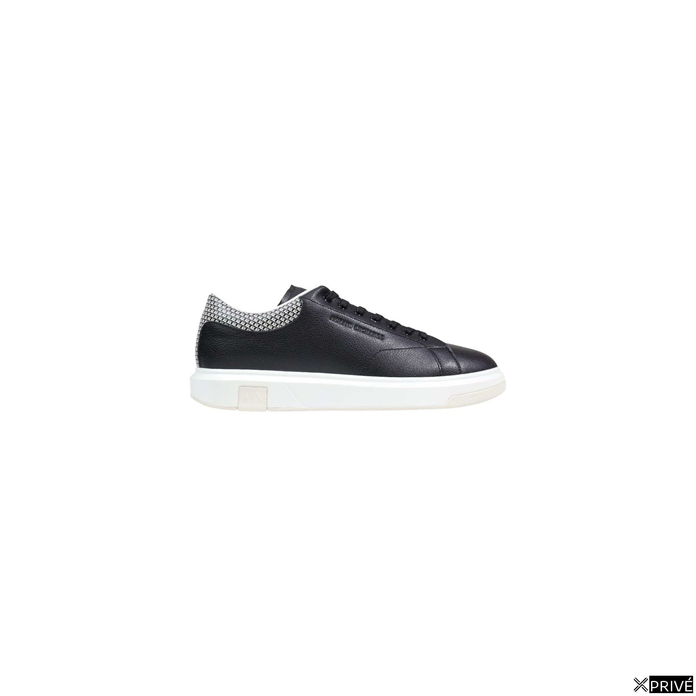 Chaussures de sport noires — 1