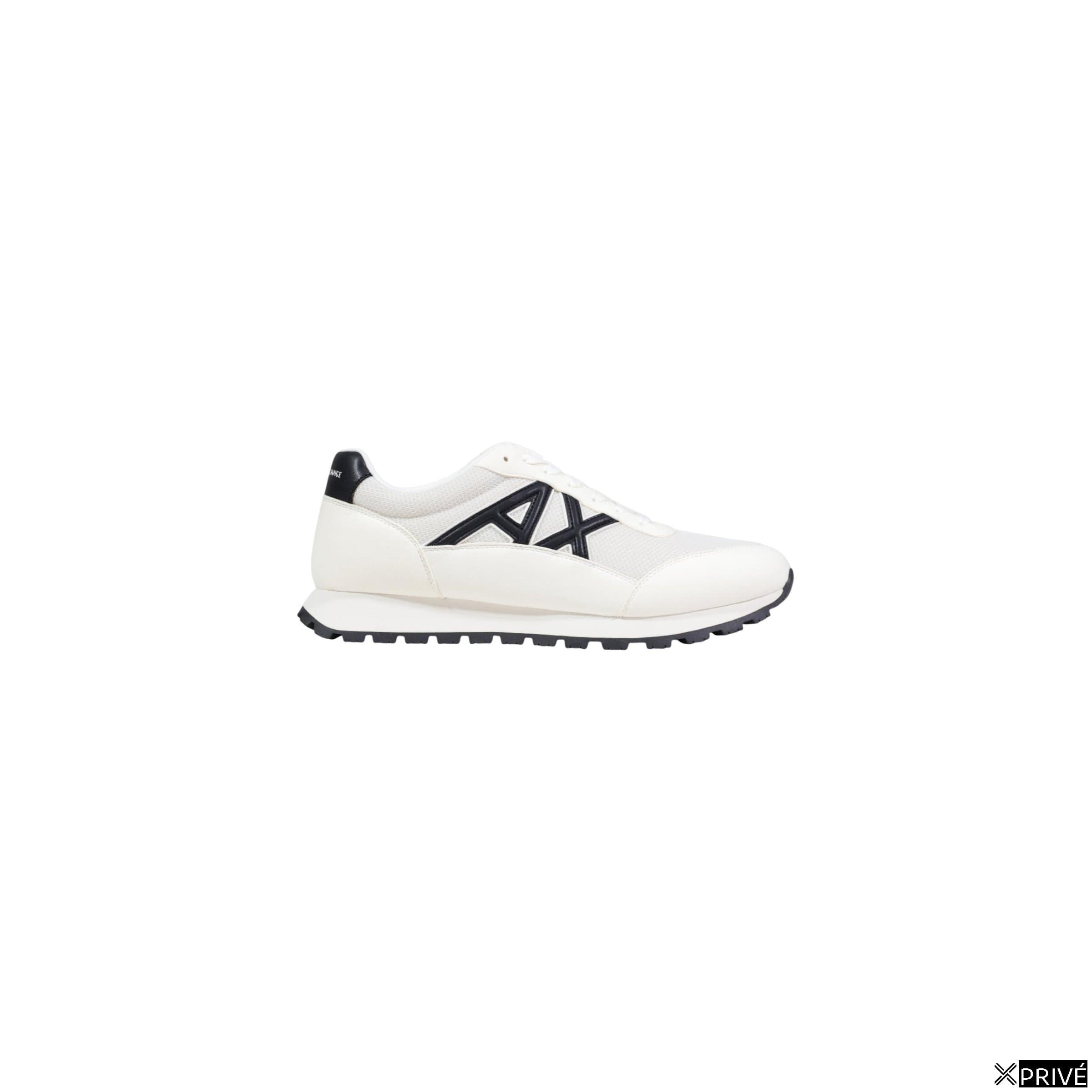 Chaussures de sport blanches — 1