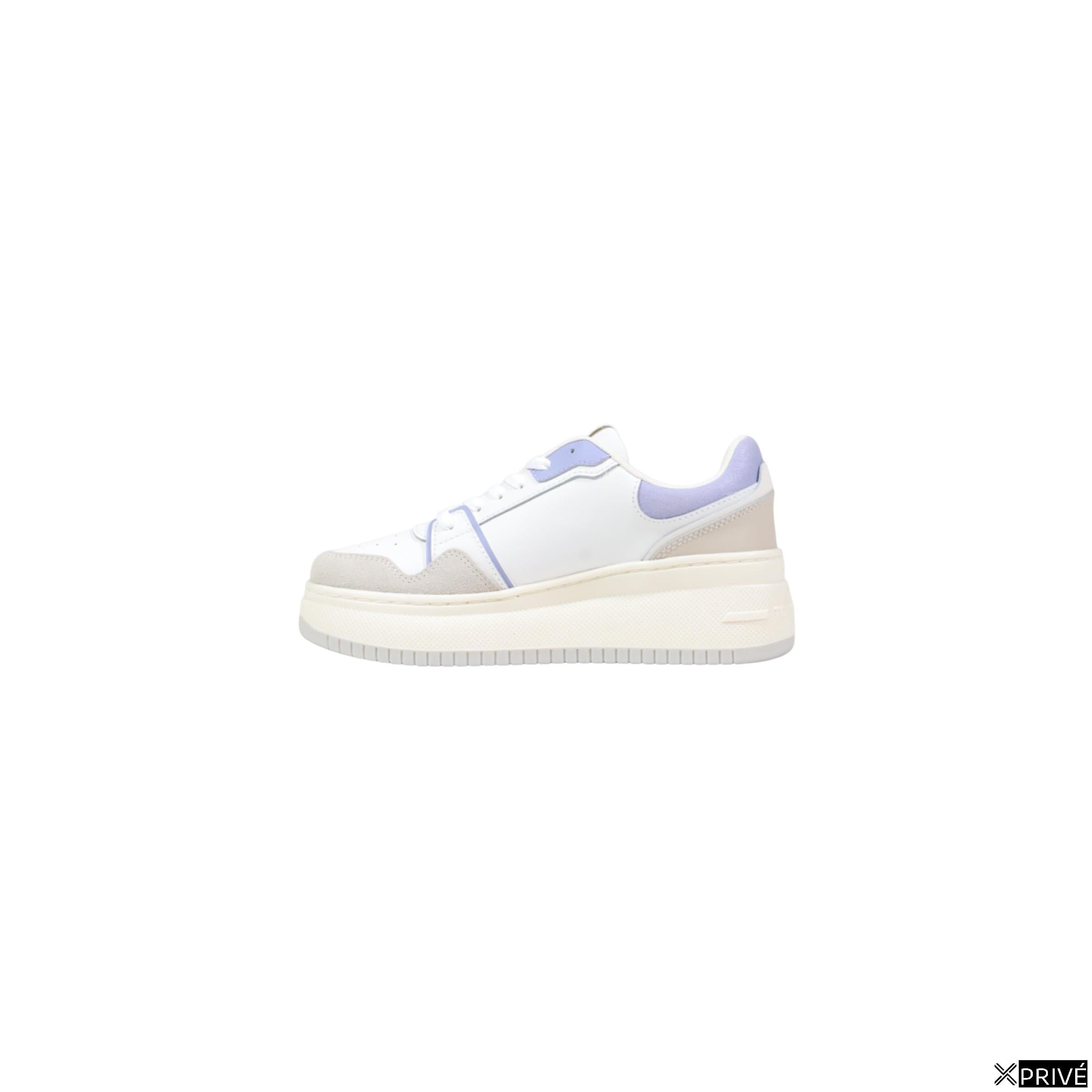 Chaussures de sport blanches — 3