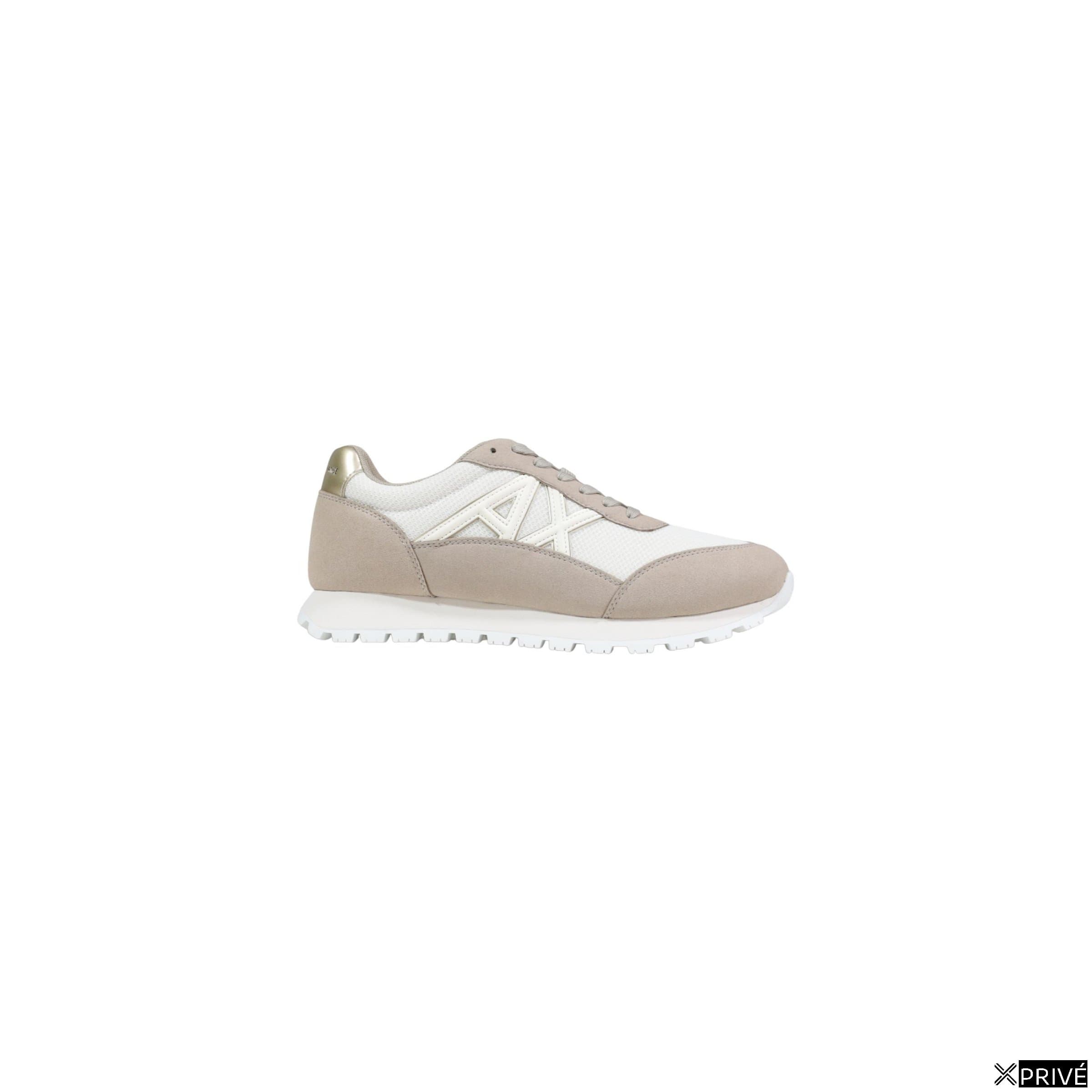 Chaussures de sport beiges — 1
